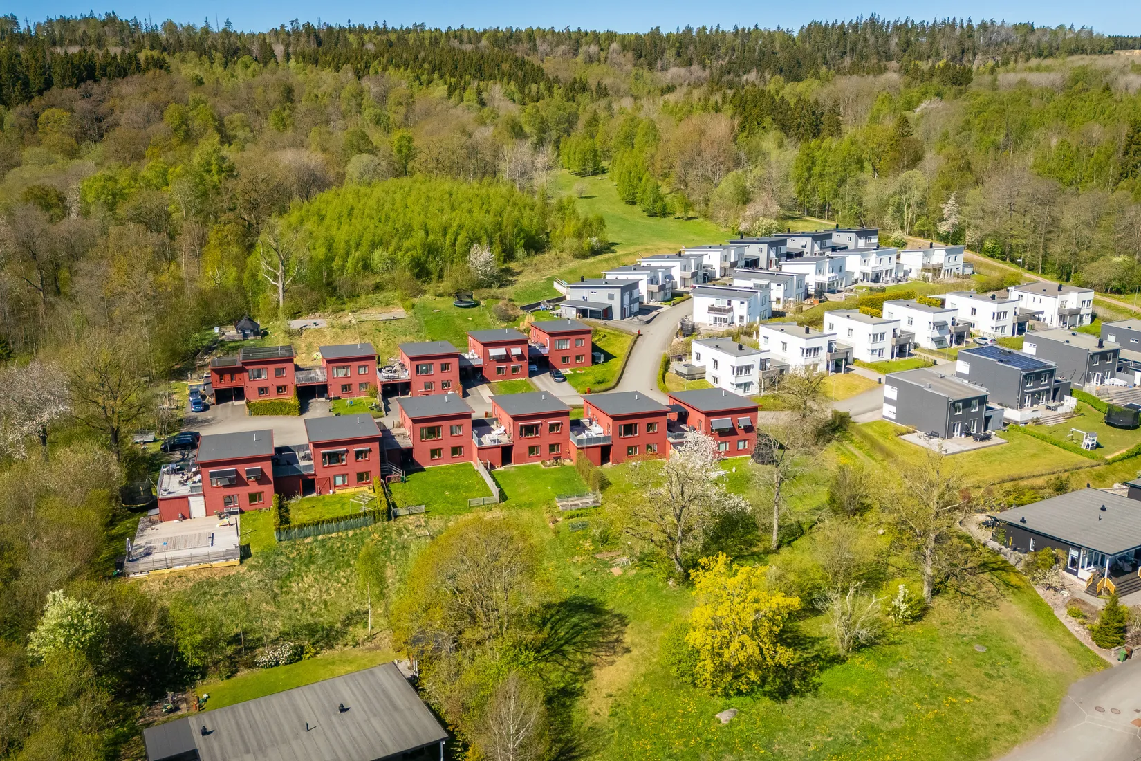 Villa, Radhus, Nedre Hasselbacksvägen 13, Hasselbacken, Skövde