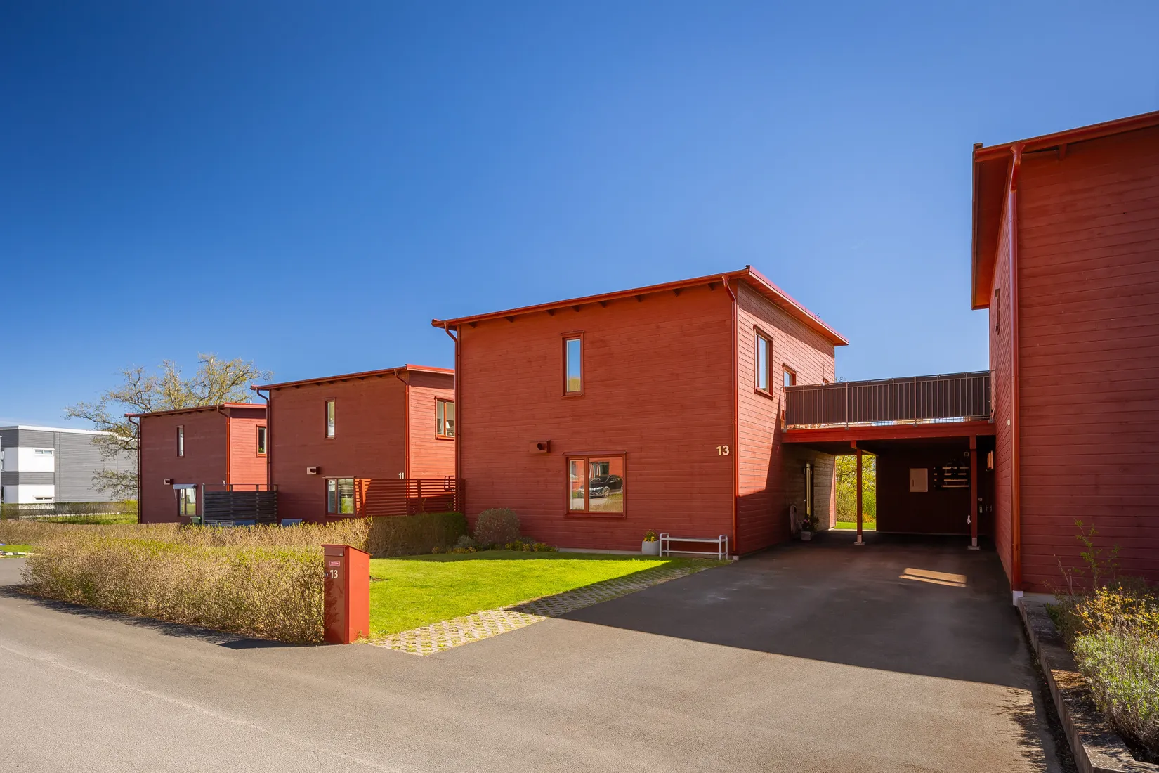 Villa, Radhus, Nedre Hasselbacksvägen 13, Hasselbacken, Skövde