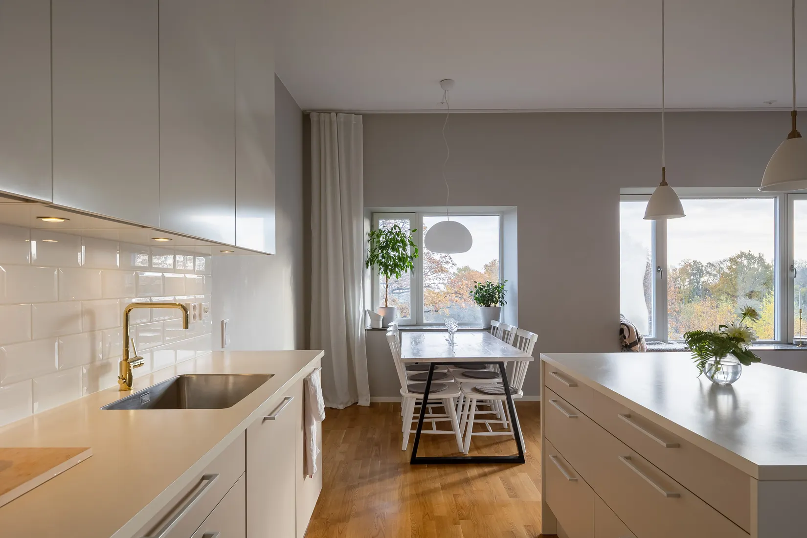 Villa, Radhus, Nedre Hasselbacksvägen 13, Hasselbacken, Skövde