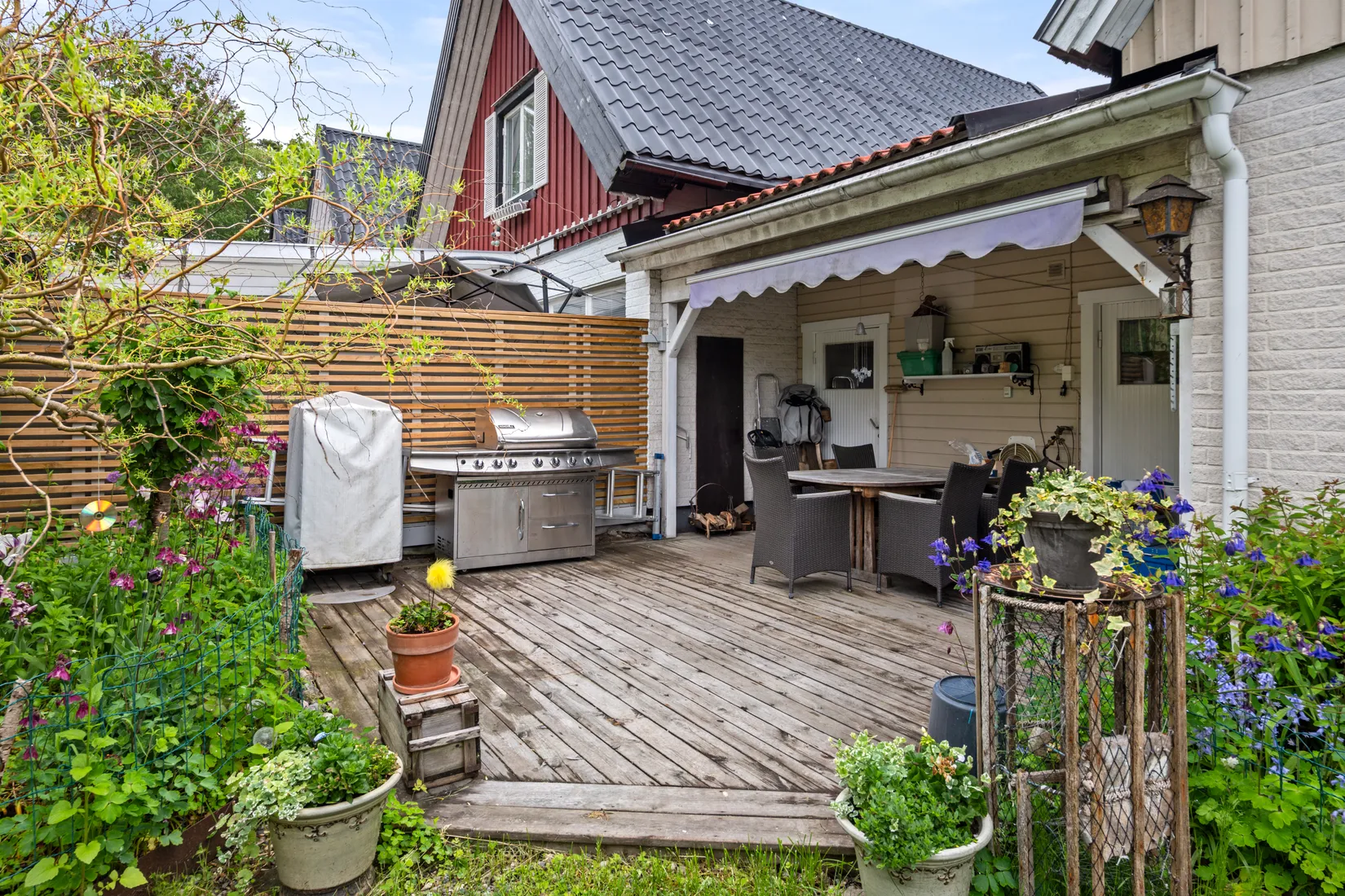 Radhus, Aspvägen 11, Vårsta, Botkyrka