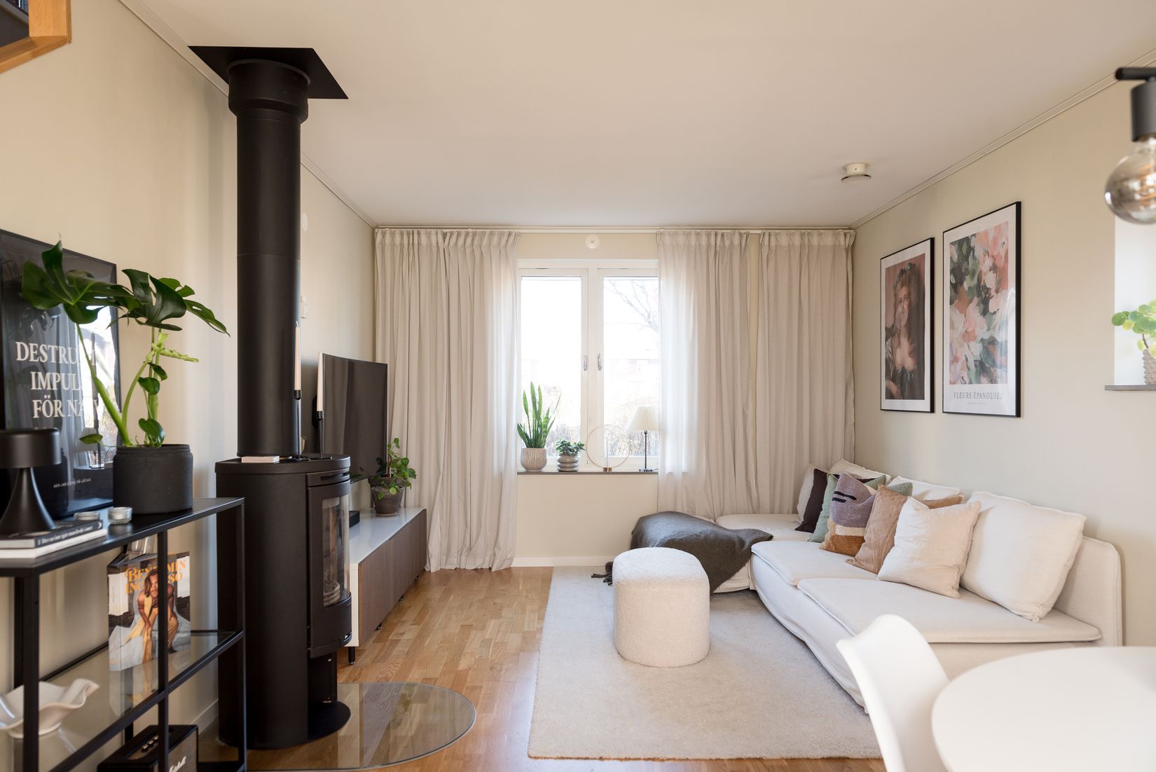 Radhus, Mätvägen 32, Skälby, Västerås