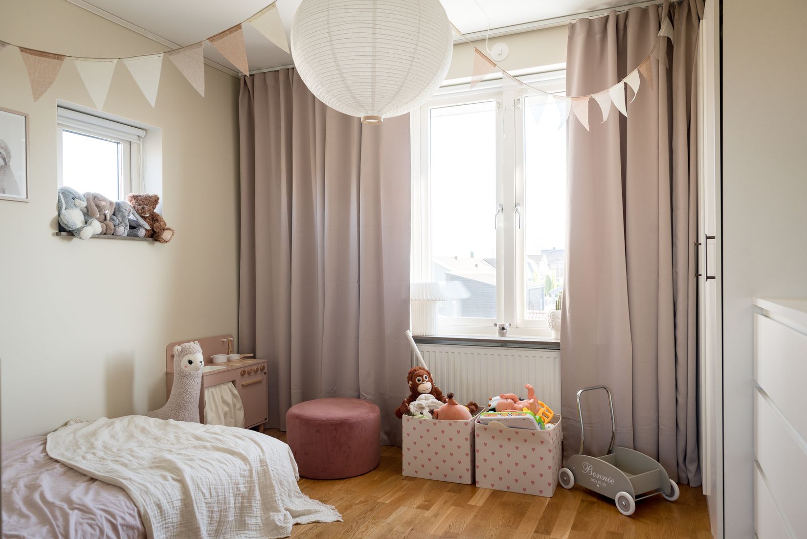 Radhus, Mätvägen 32, Skälby, Västerås