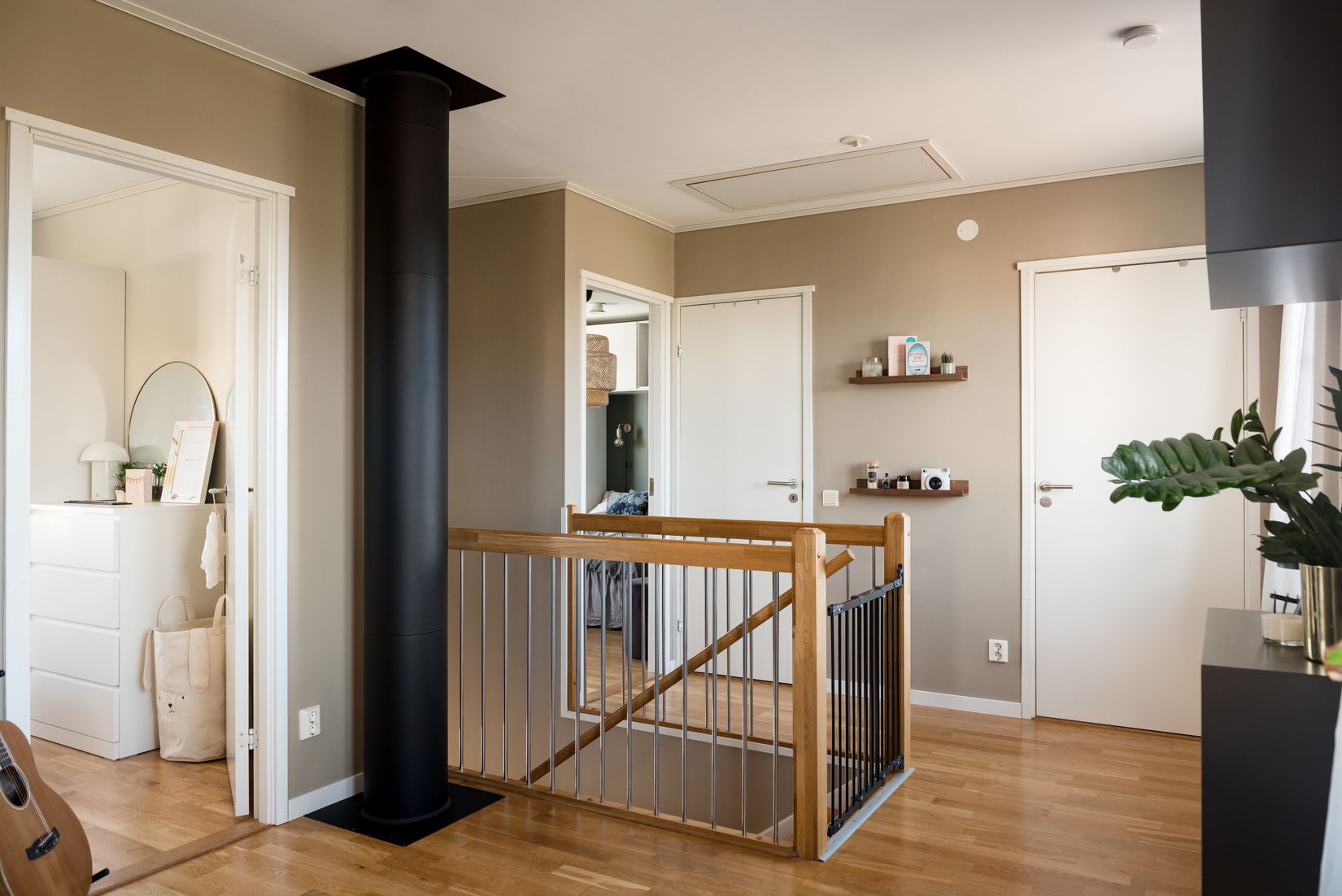 Radhus, Mätvägen 32, Skälby, Västerås