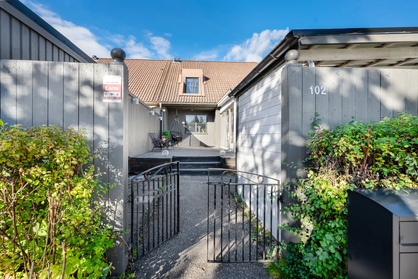 Villa, Radhus, Långbackavägen 102, Södra Bomhus, Gävle