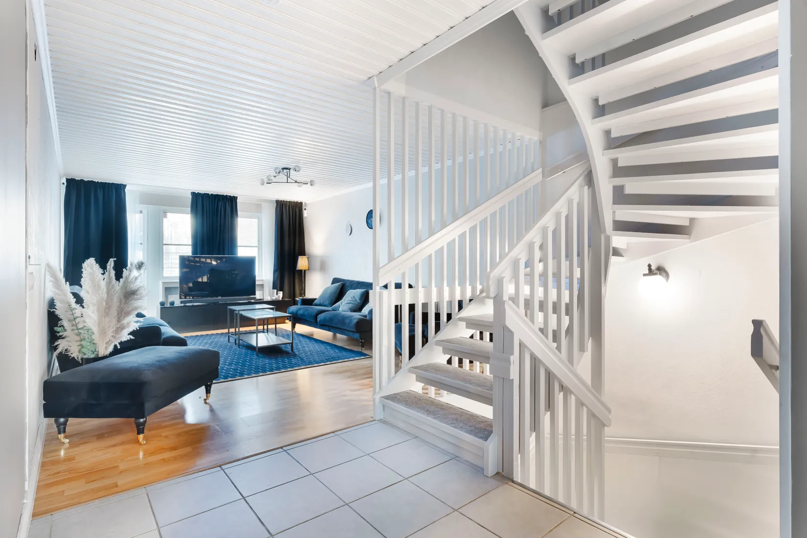 Villa, Radhus, Långbackavägen 102, Södra Bomhus, Gävle