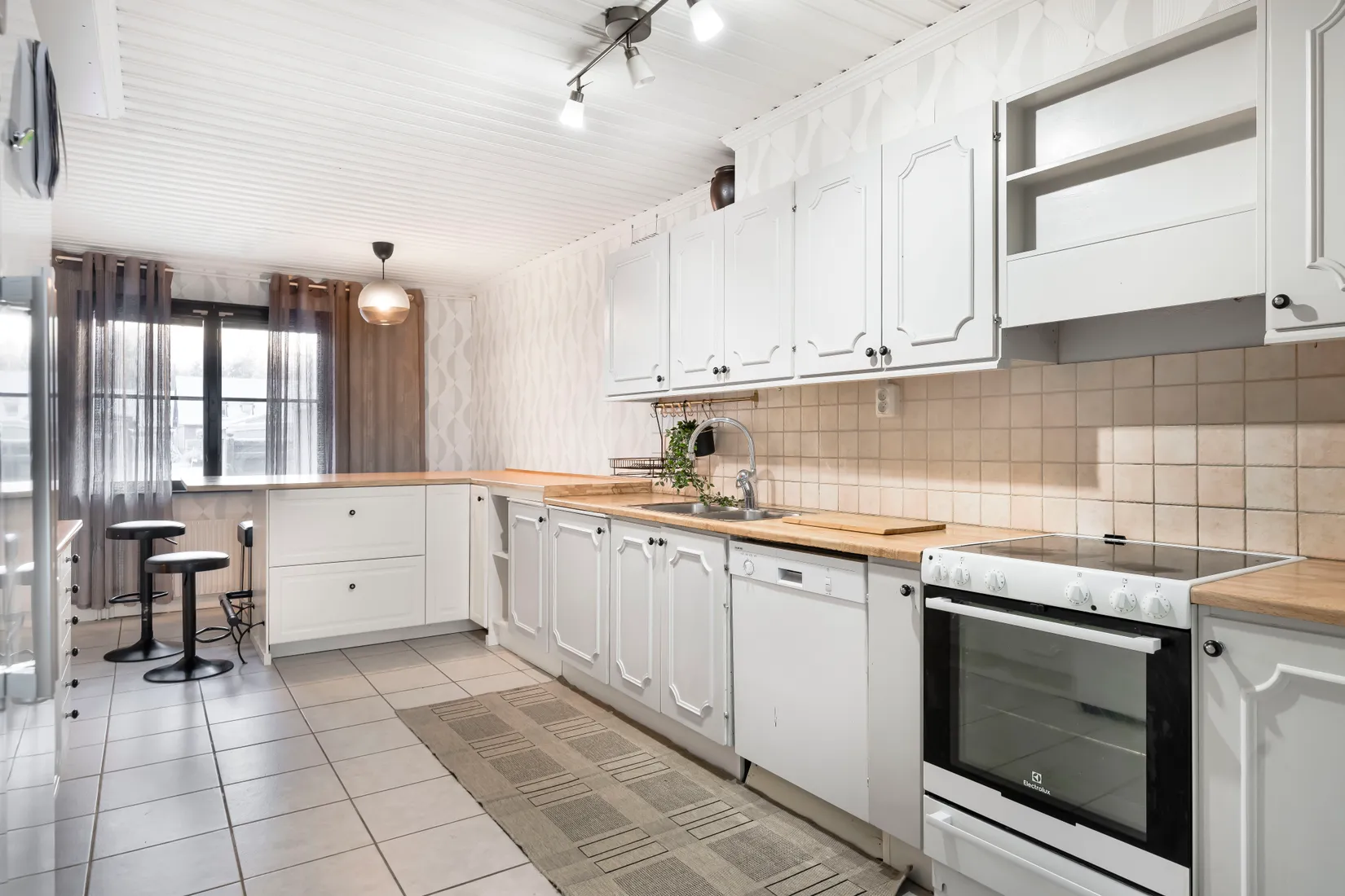 Villa, Radhus, Långbackavägen 102, Södra Bomhus, Gävle