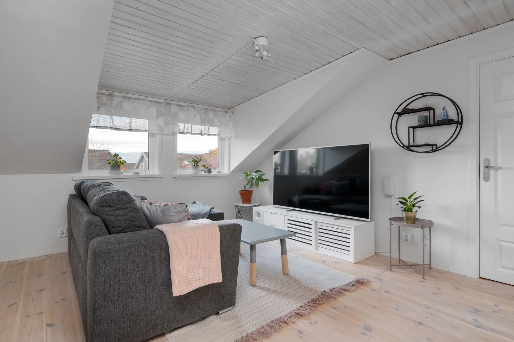 Villa, Radhus, Tallholmsvägen 89, Hjulsbro, Linköping