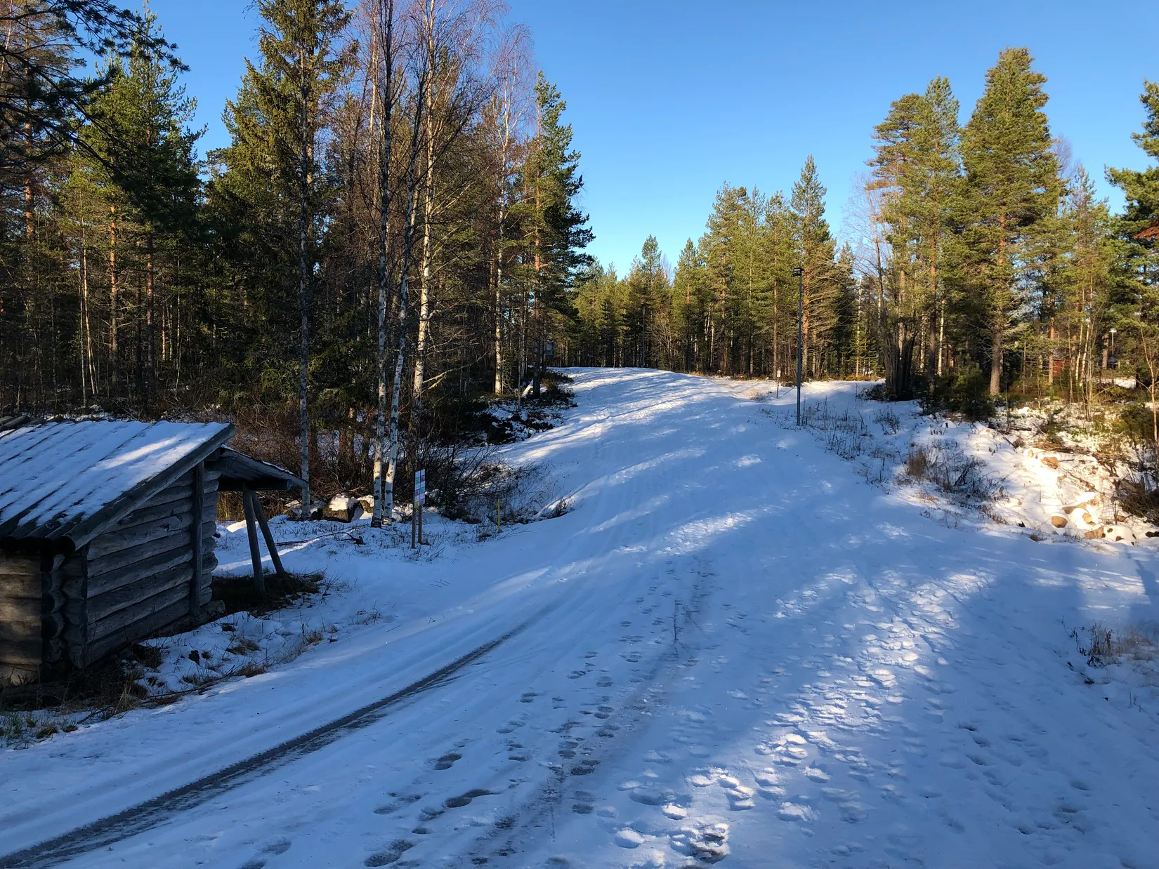 Bostadsrätt, Radhus, 10 veckor på Södra stugvägen 87, Grönklitt, Orsa