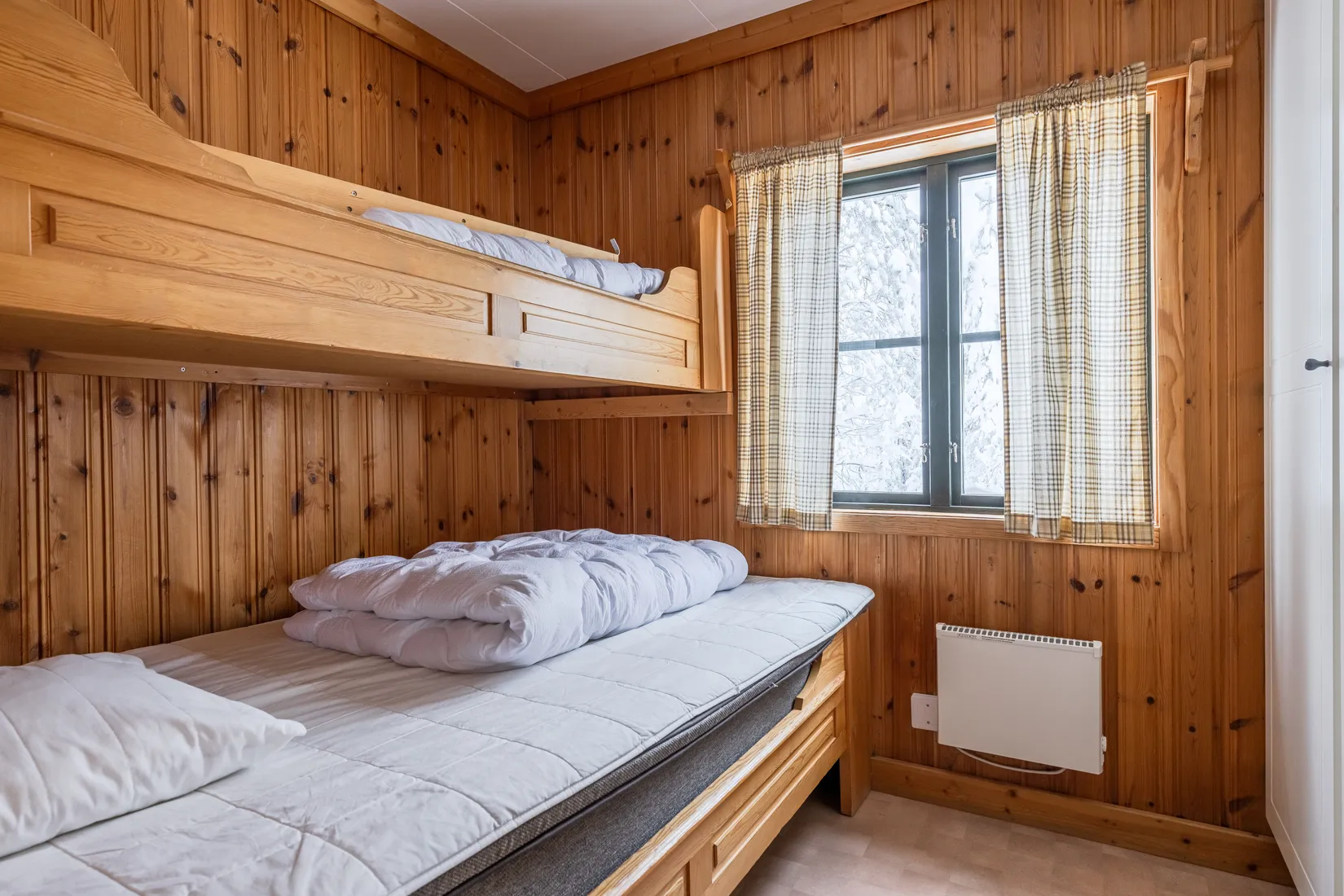 Bostadsrätt, Radhus, 10 veckor på Södra stugvägen 87, Grönklitt, Orsa