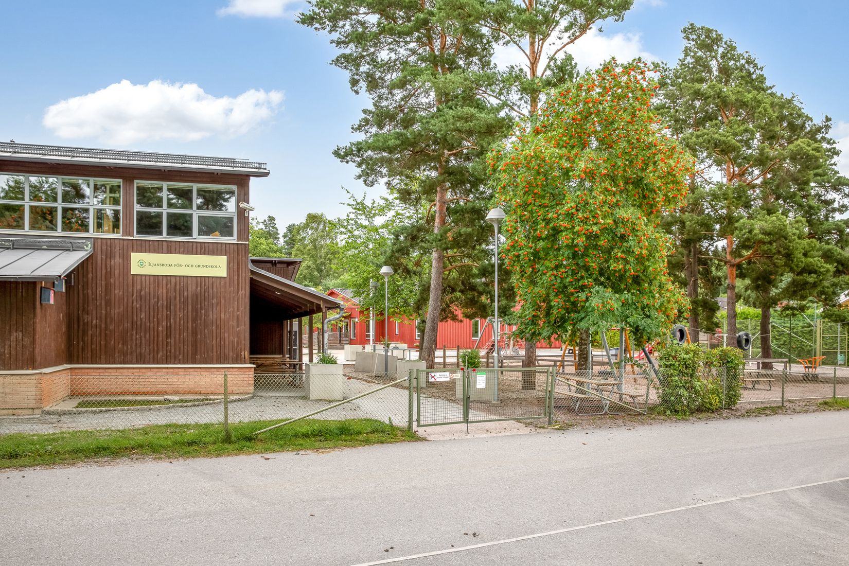 Villa, Wilhelm boys väg 15, Stäket, Järfälla