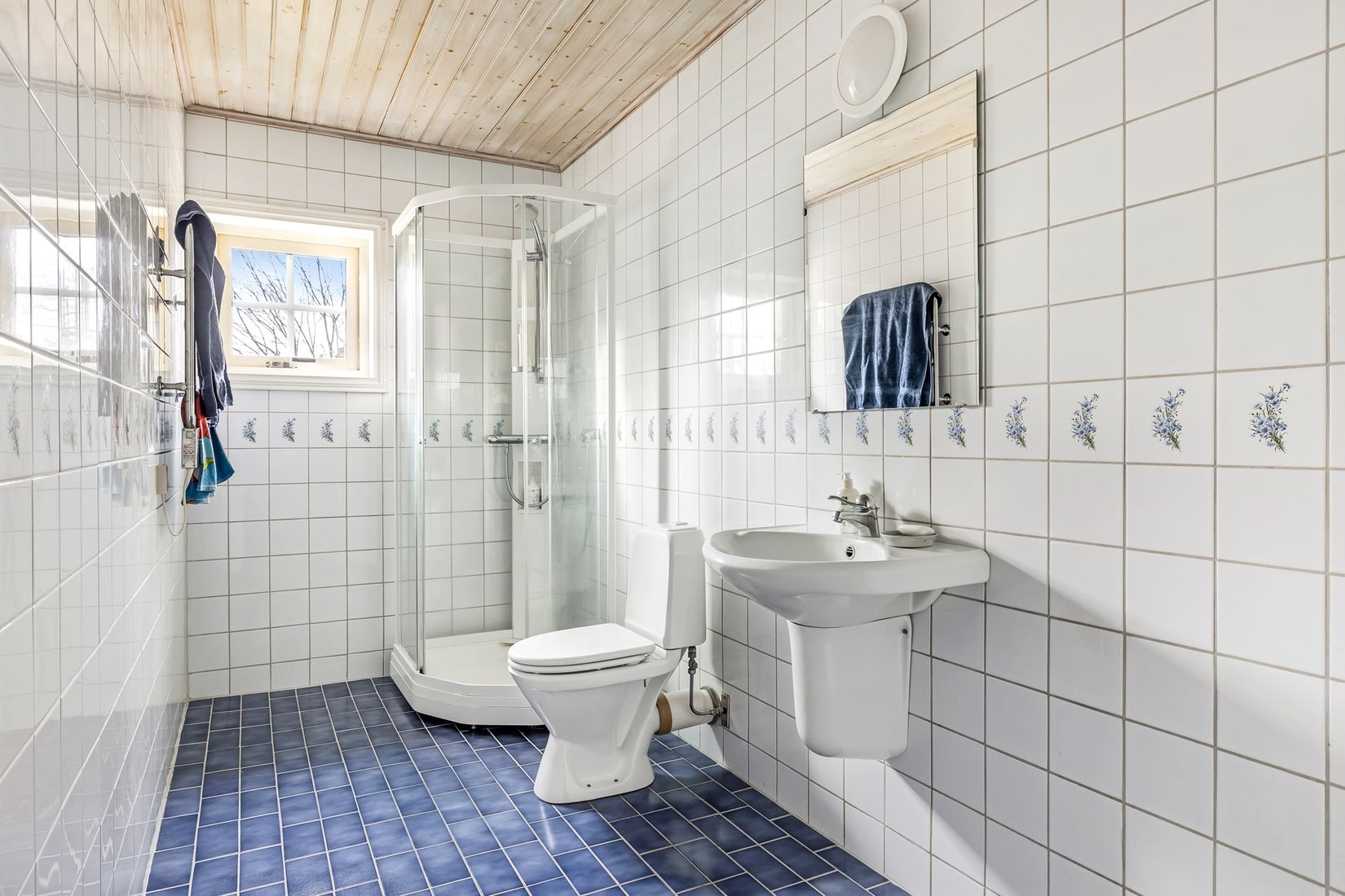 Villa, Wilhelm boys väg 15, Stäket, Järfälla