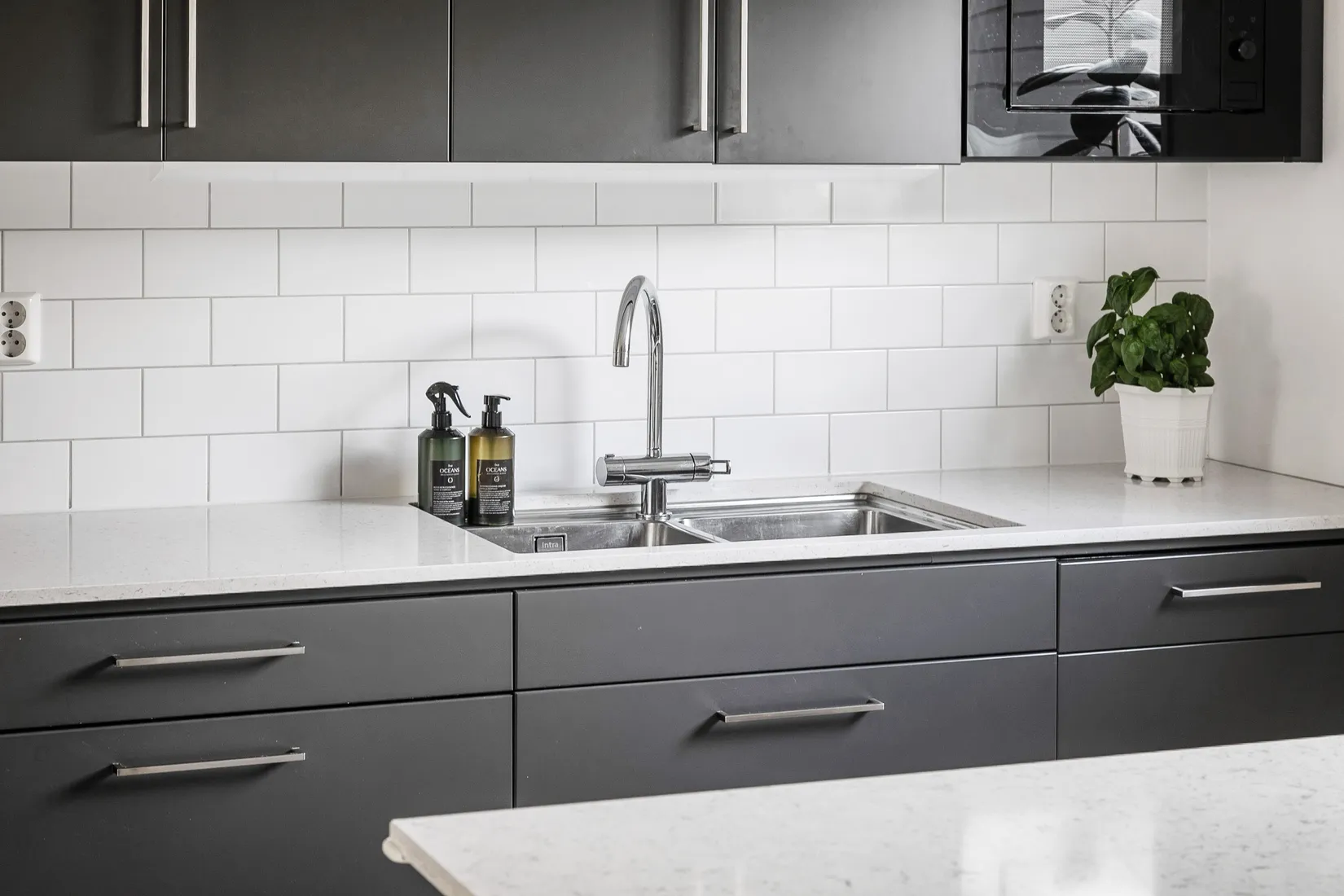 Bostadsrätt, Radhus, Hjortängsvägen 24C, Björknäs, Nacka