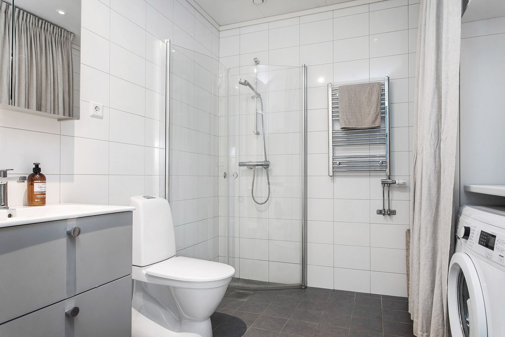 Bostadsrätt, Radhus, Hjortängsvägen 24C, Björknäs, Nacka