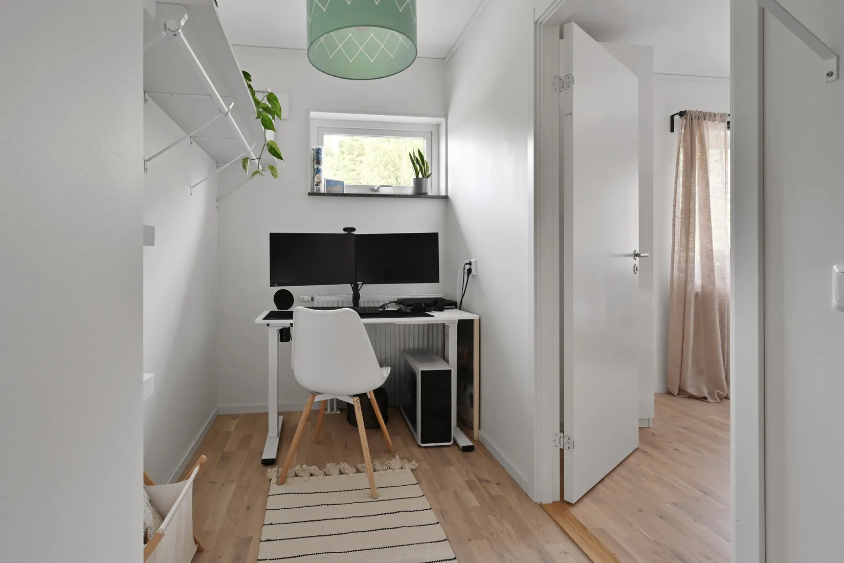 Bostadsrätt, Radhus, Diakonvägen 17, Prästgårdsmarken/Prästhagen, Upplands Väsby
