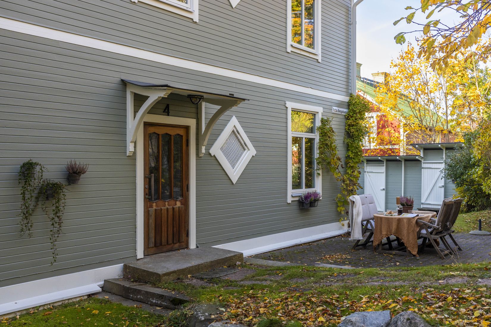 Villa, Byggmästaregatan 4, Nedre Grusåsen, Södertälje