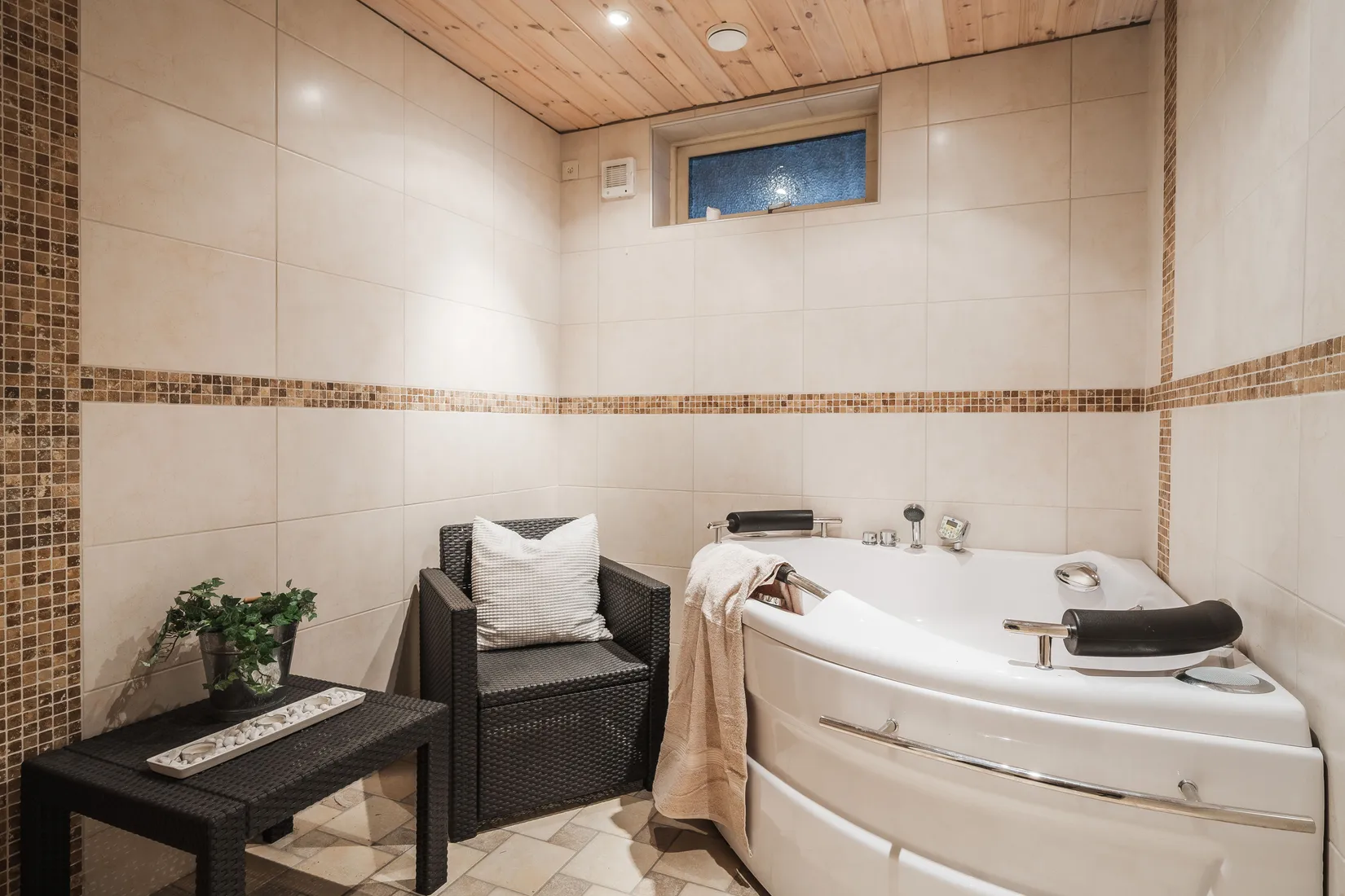 Villa, Åsvägen 50, Valbo, Gävle