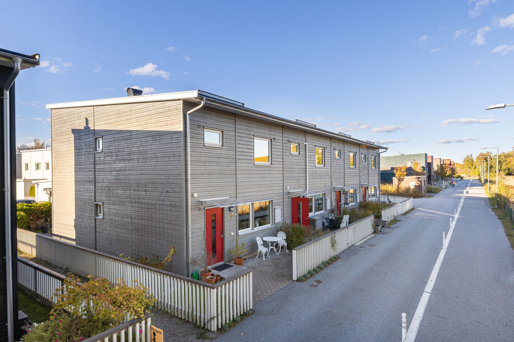 Radhus, Igelvadsstråket 17, Fresta, Upplands Väsby