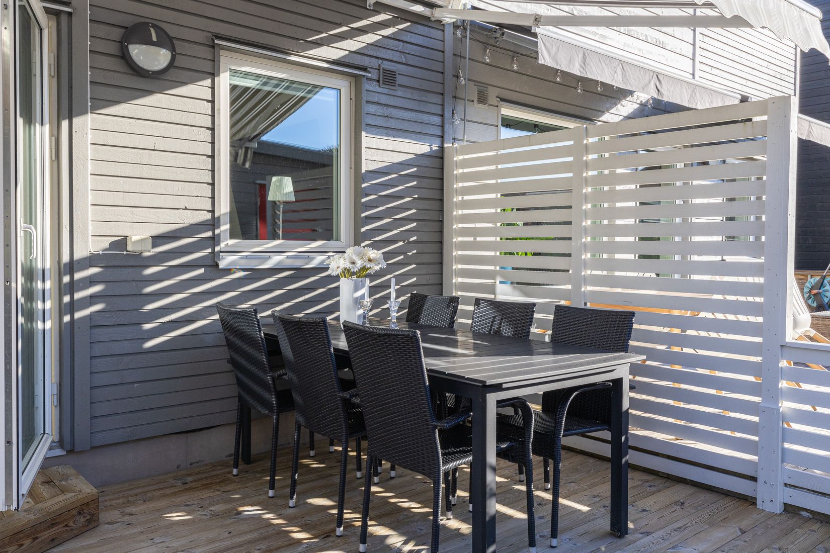 Radhus, Igelvadsstråket 17, Fresta, Upplands Väsby