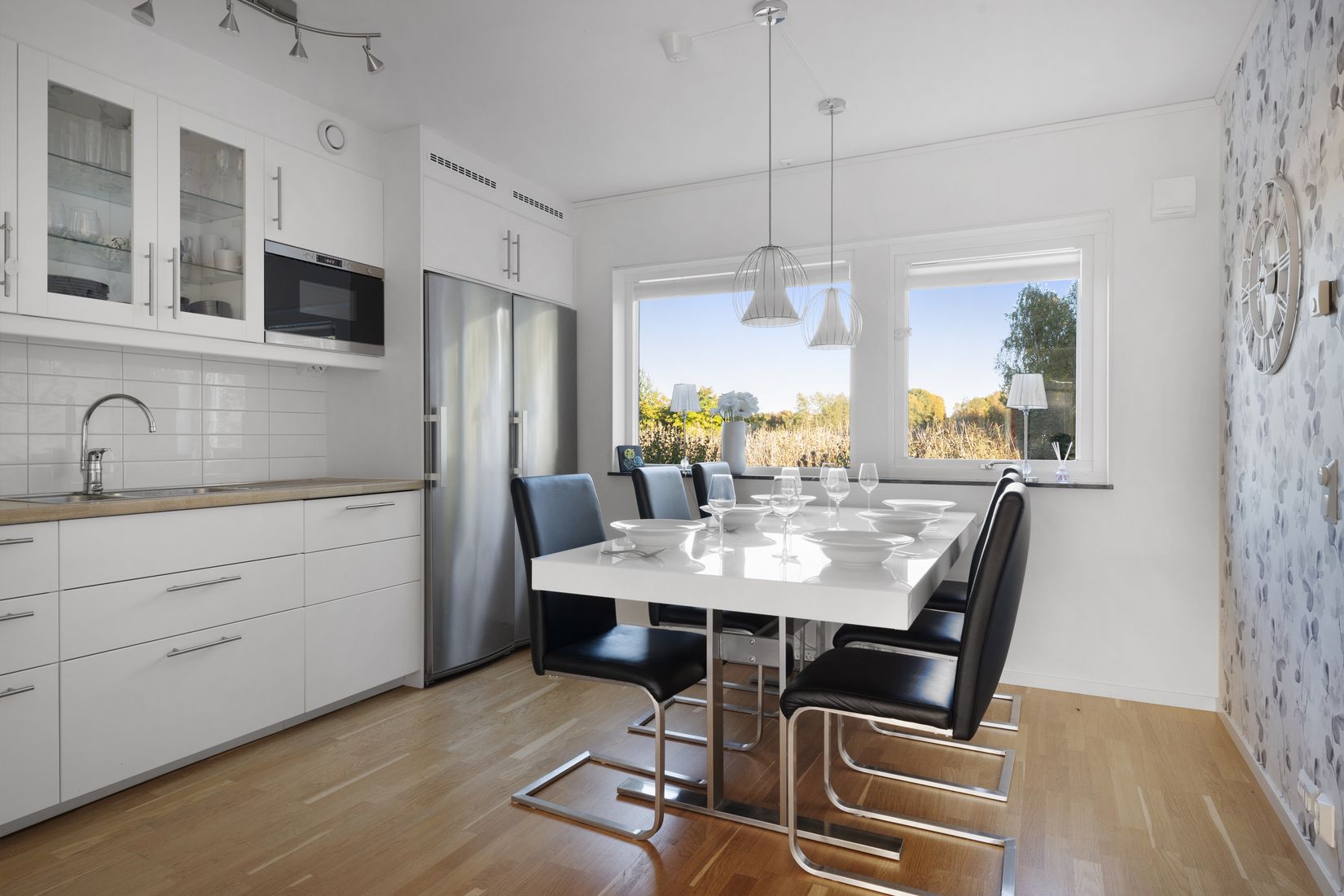 Radhus, Igelvadsstråket 17, Fresta, Upplands Väsby