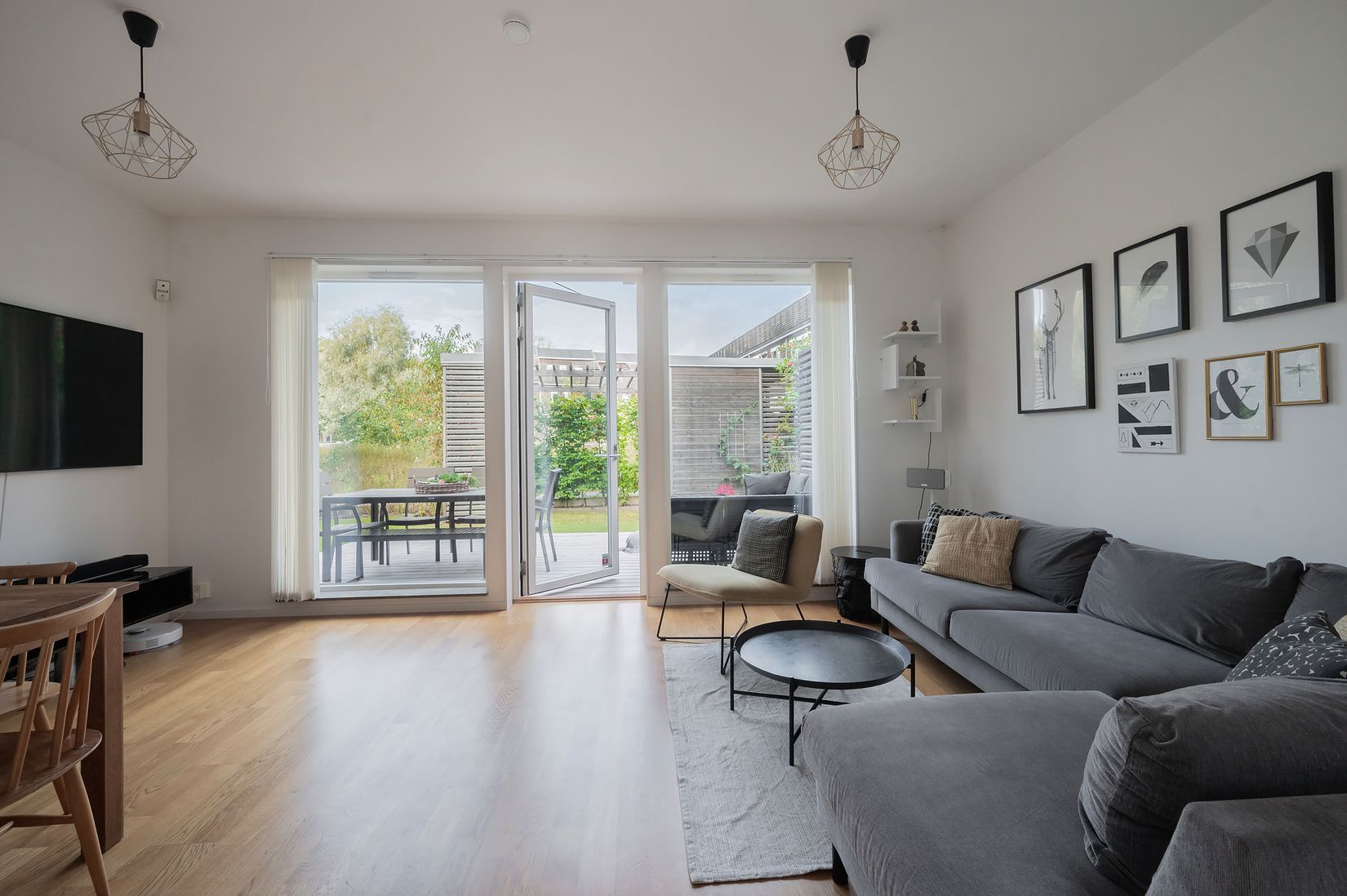 Radhus, Ekedalsvägen 3A, Centrala Huddinge, Huddinge