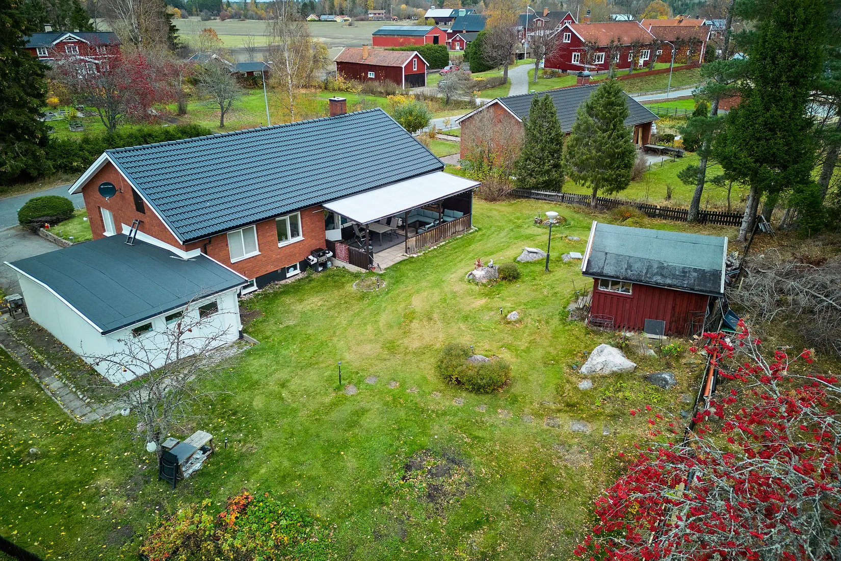 Villa, Rosenbergsvägen 10, Merlänna, Strängnäs