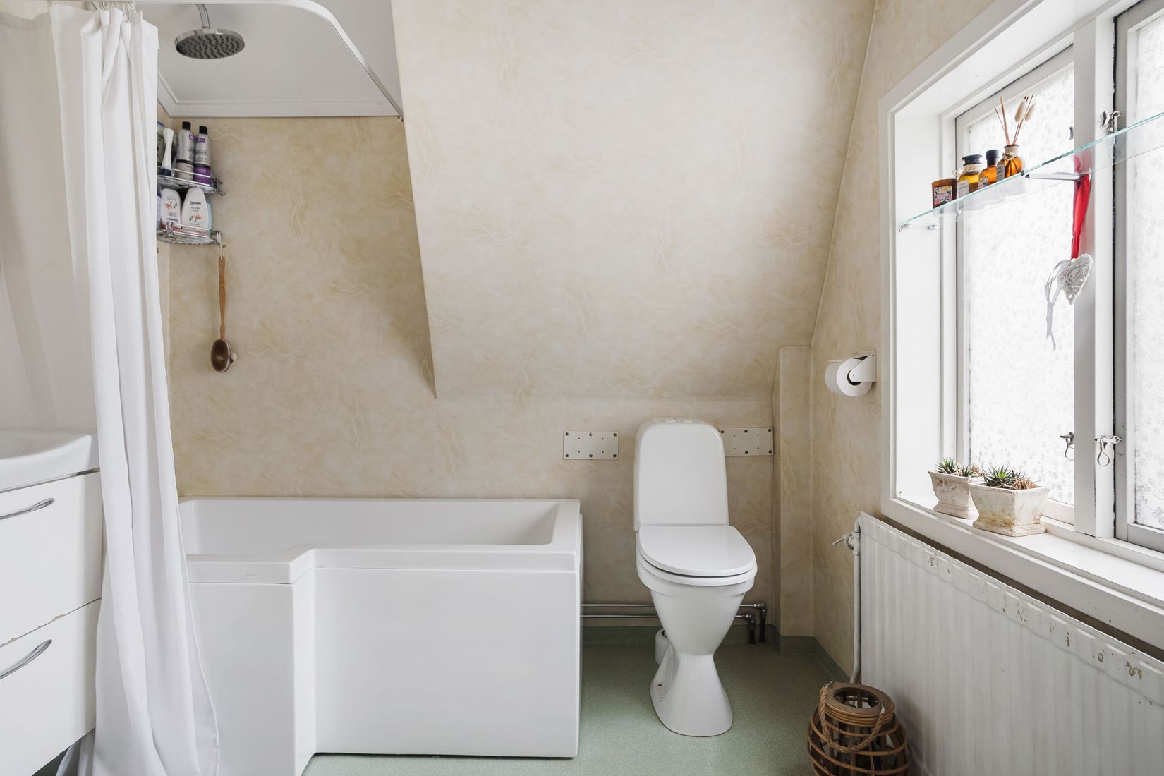 Villa, Sommarvägen 7, Nedre bredsand, Sundsvall