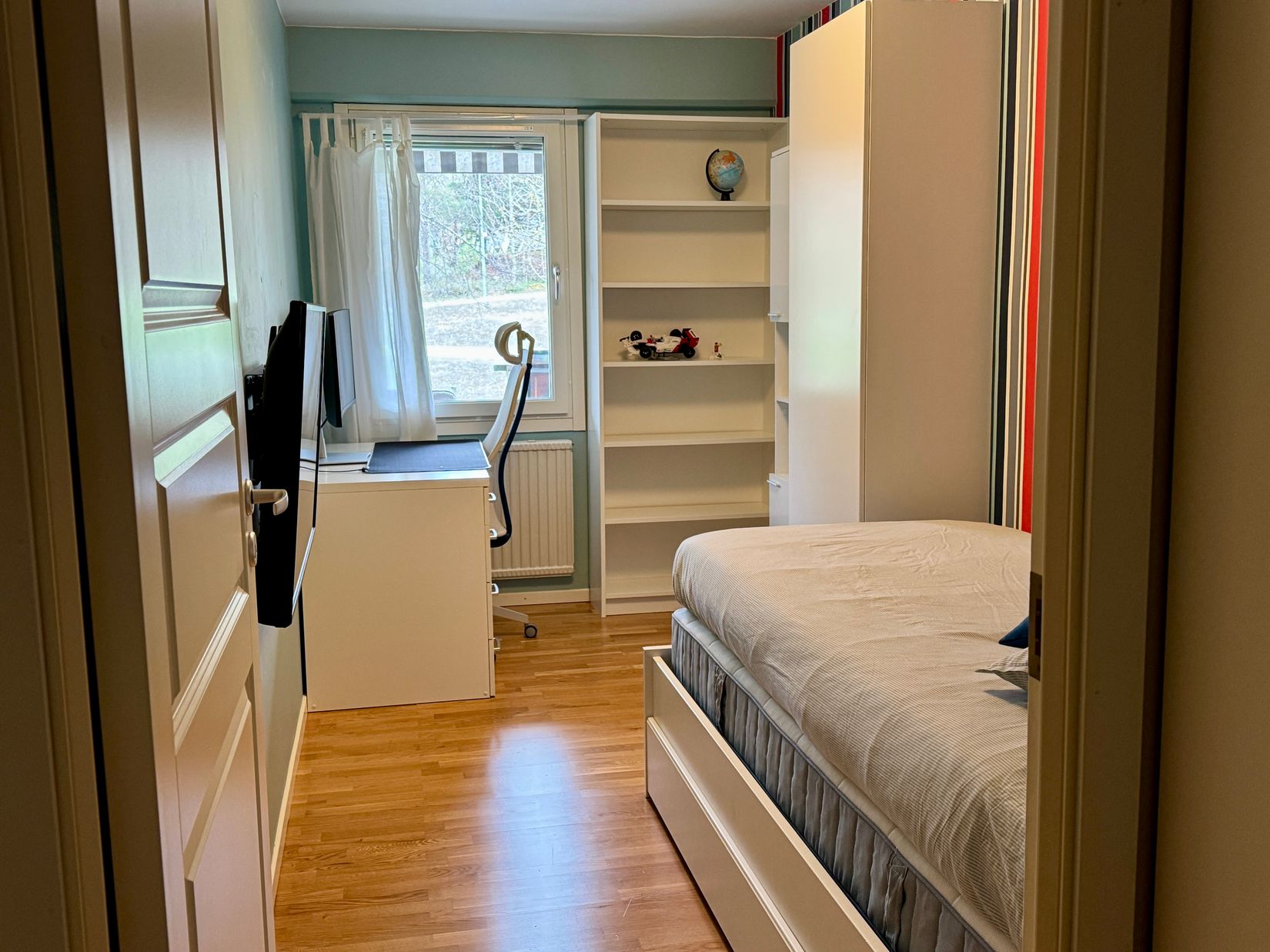 Radhus, Safirgången 66, Öringe, Tyresö