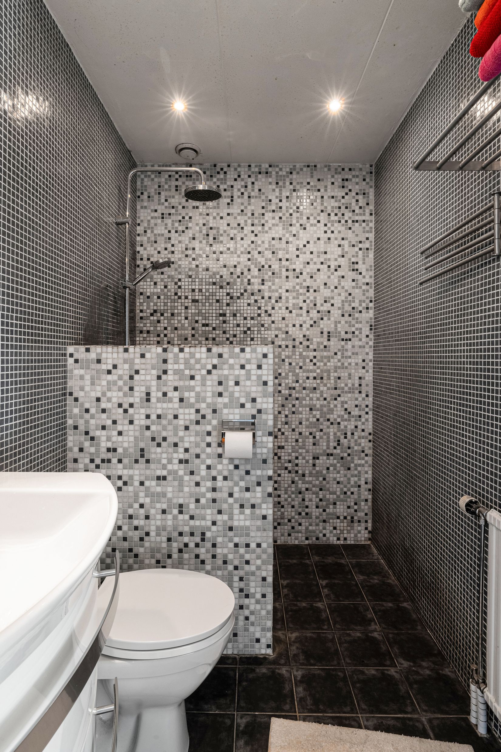 Radhus, Safirgången 66, Öringe, Tyresö