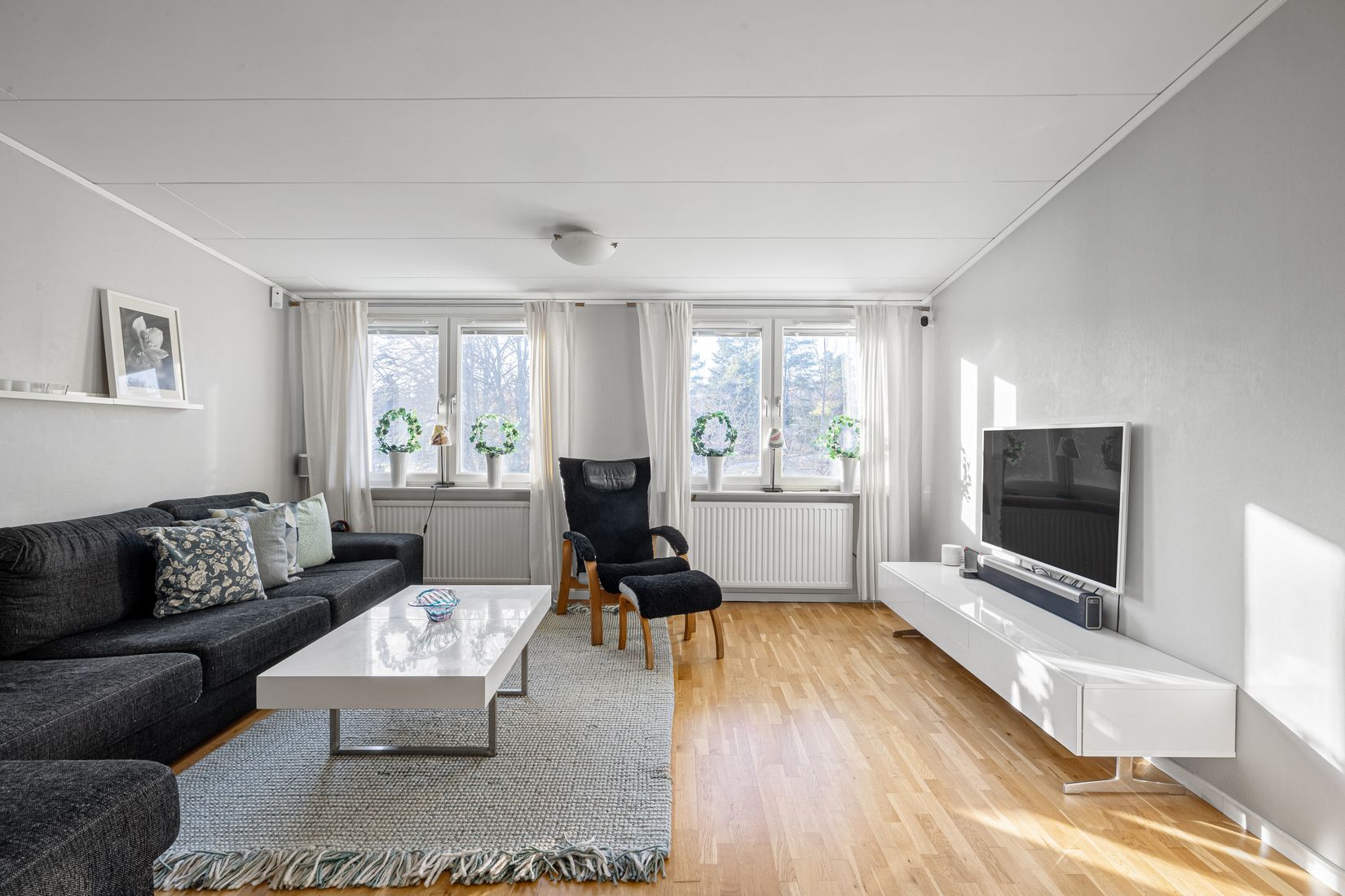 Radhus, Safirgången 66, Öringe, Tyresö