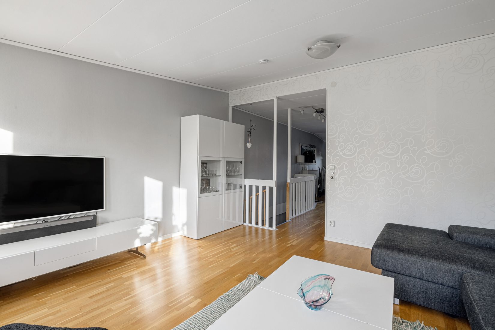 Radhus, Safirgången 66, Öringe, Tyresö