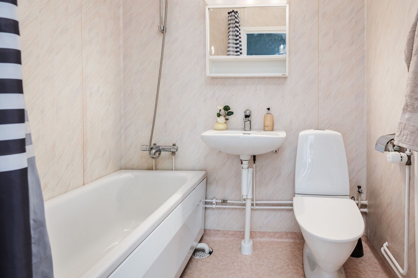 Bostadsrätt, Lanhagsgatan 11, Skarphagen, Norrköping