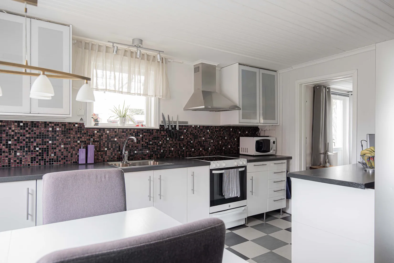 Villa, Granadavägen 11A, Centralt, Köping