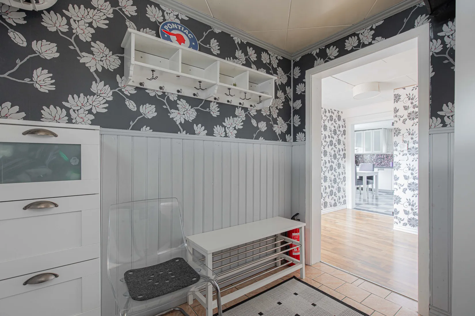 Villa, Granadavägen 11A, Centralt, Köping