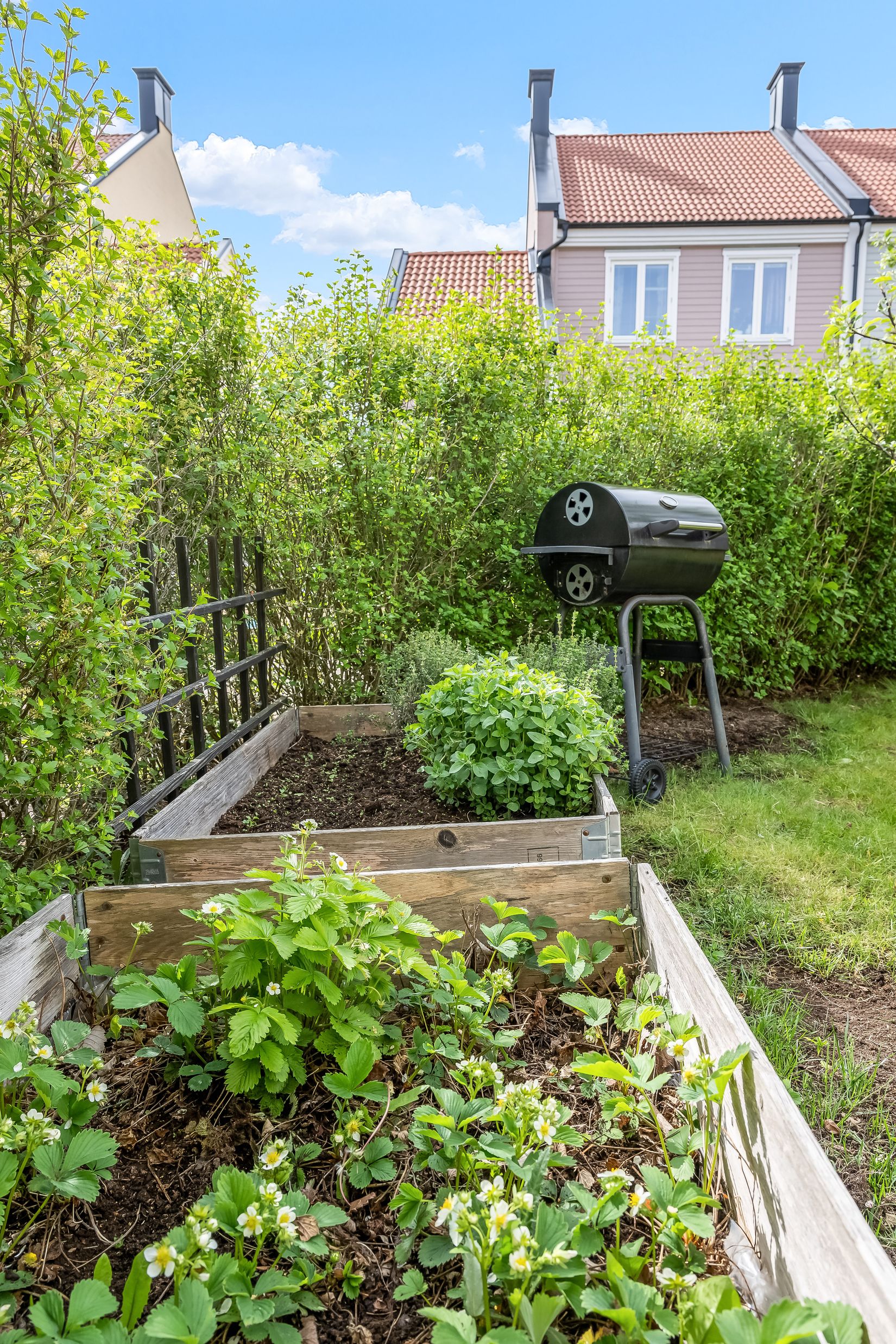 Radhus, Ellen Mobergs gata 6B, Sandtorp, Norrköping