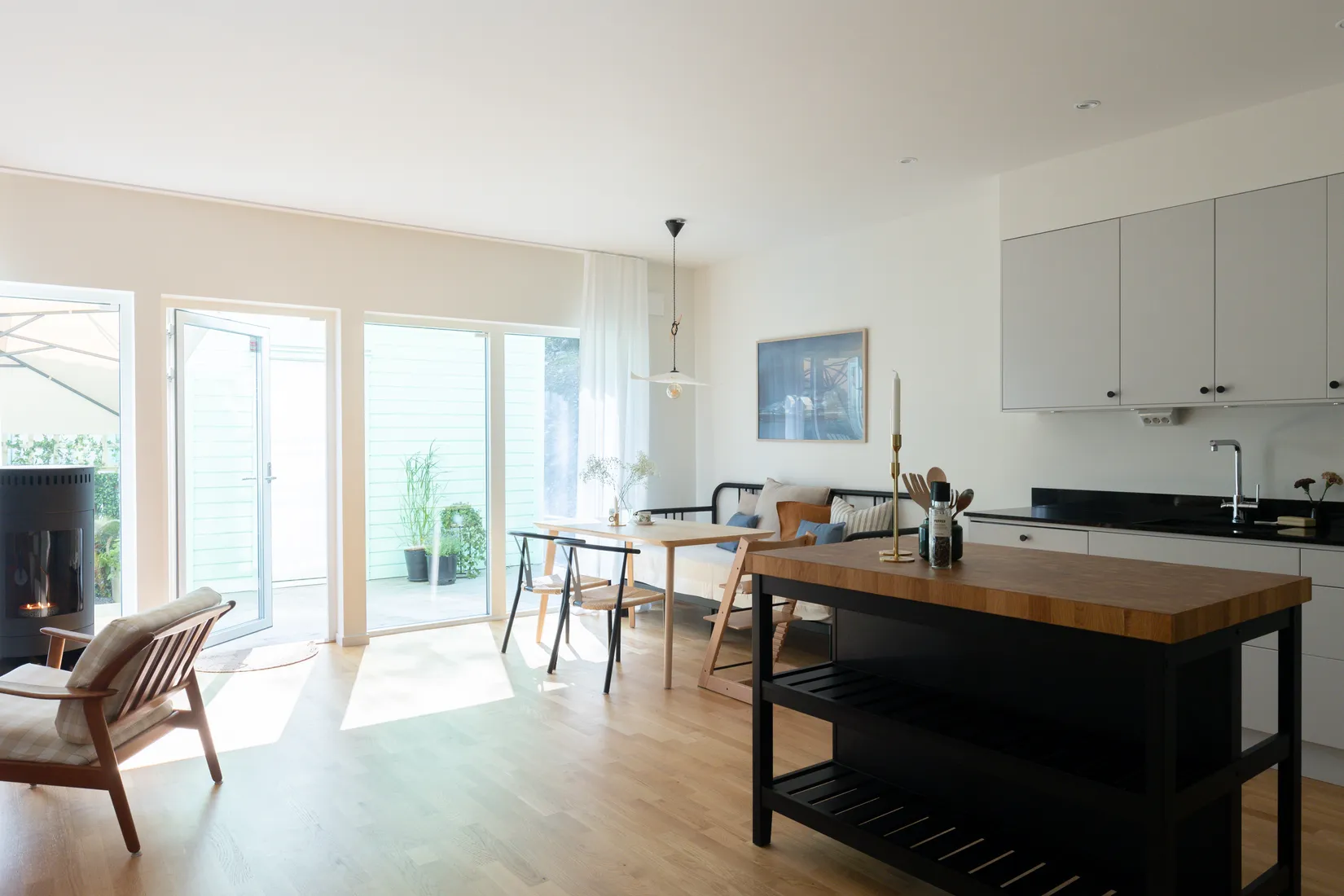 Radhus, Jägarbacken 53C, Läggesta, Strängnäs