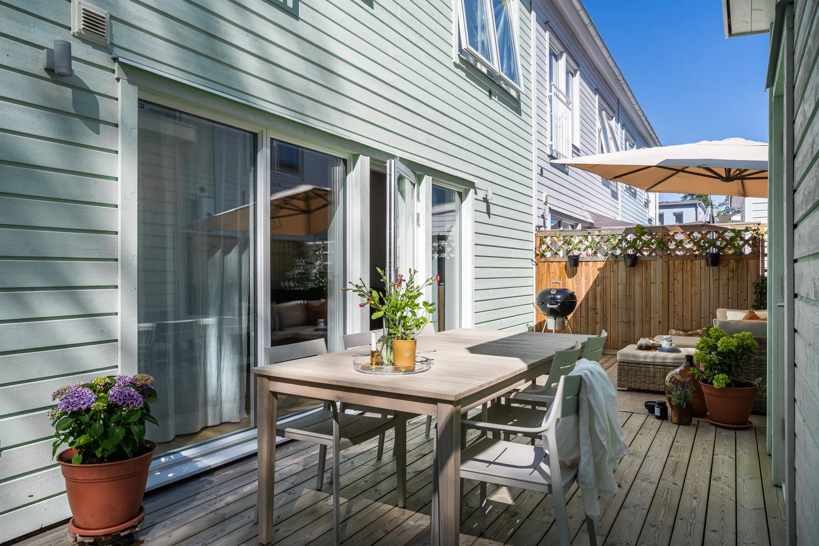 Radhus, Jägarbacken 53C, Läggesta, Strängnäs