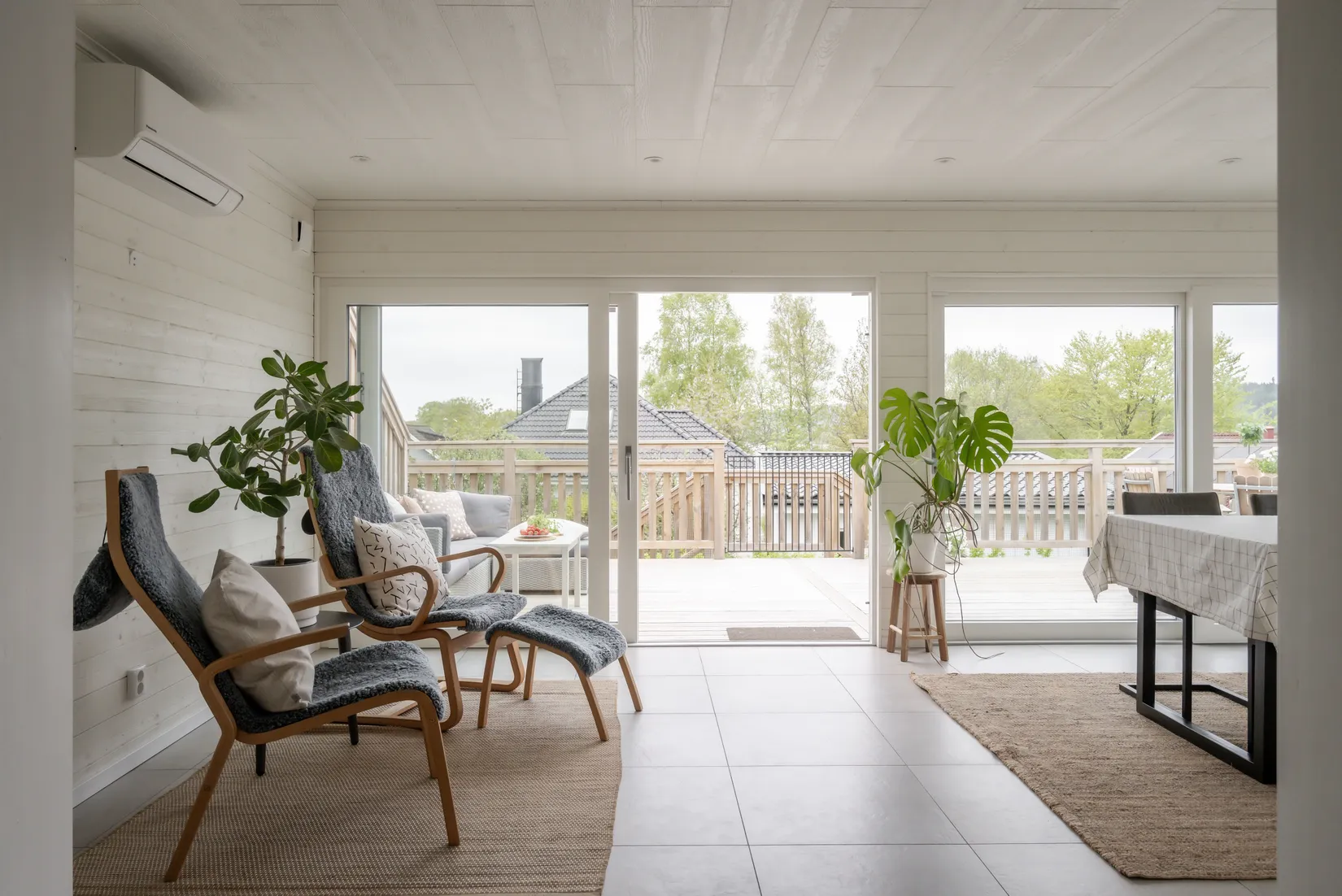 Villa, Loggvägen 5 - med sjöutsikt, Frufällan, Borås