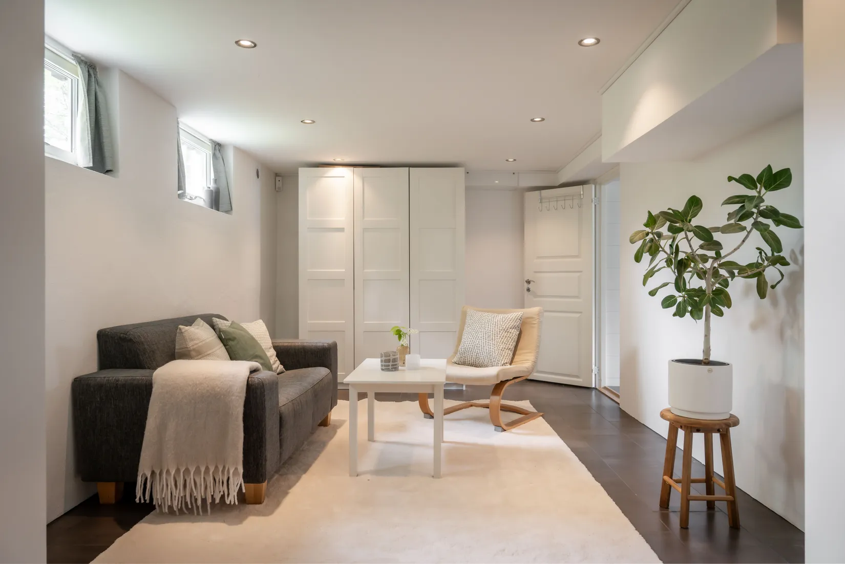 Villa, Loggvägen 5 - med sjöutsikt, Frufällan, Borås