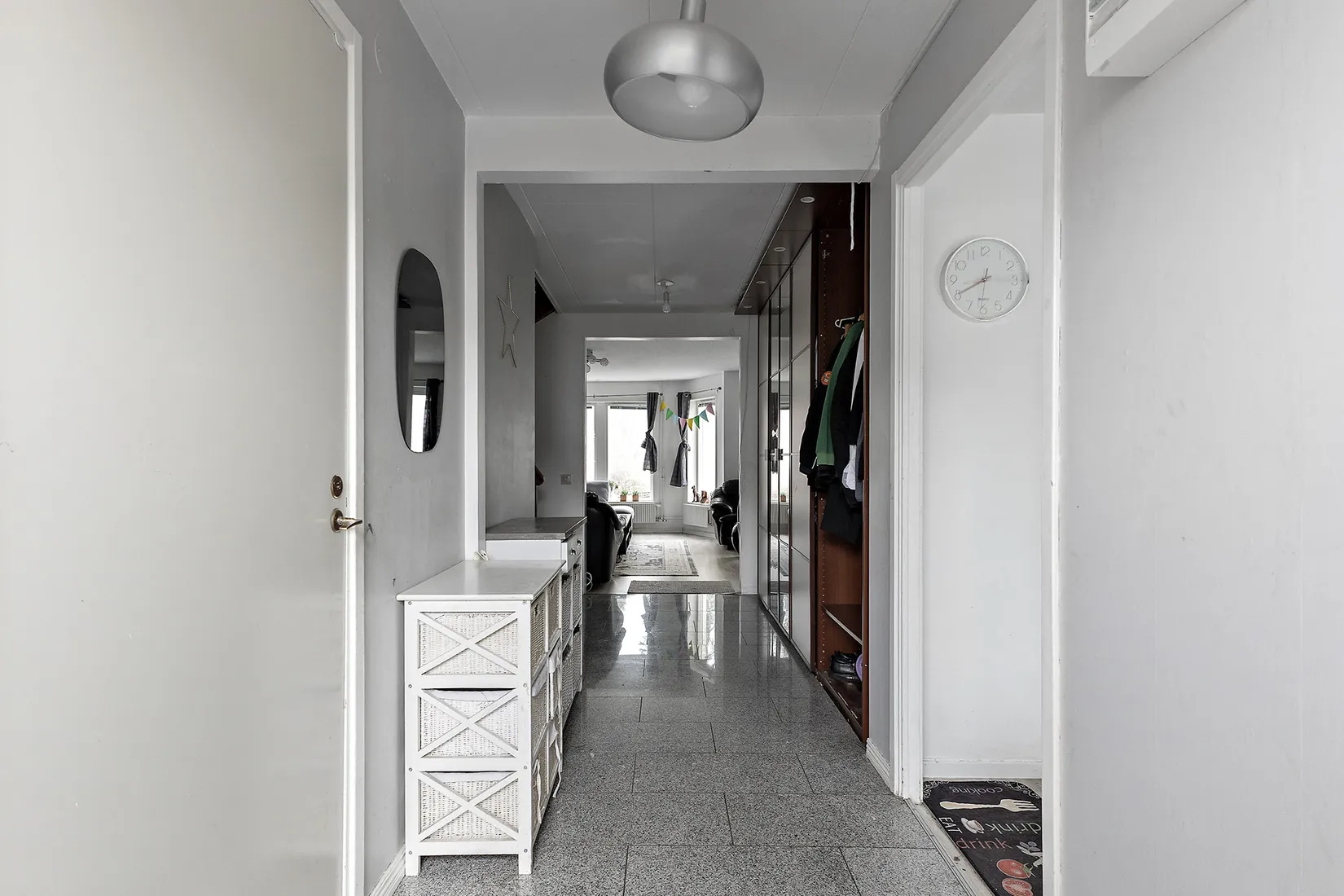 Bostadsrätt, Radhus, Grönlundsvägen 11, Kårsta, Vallentuna