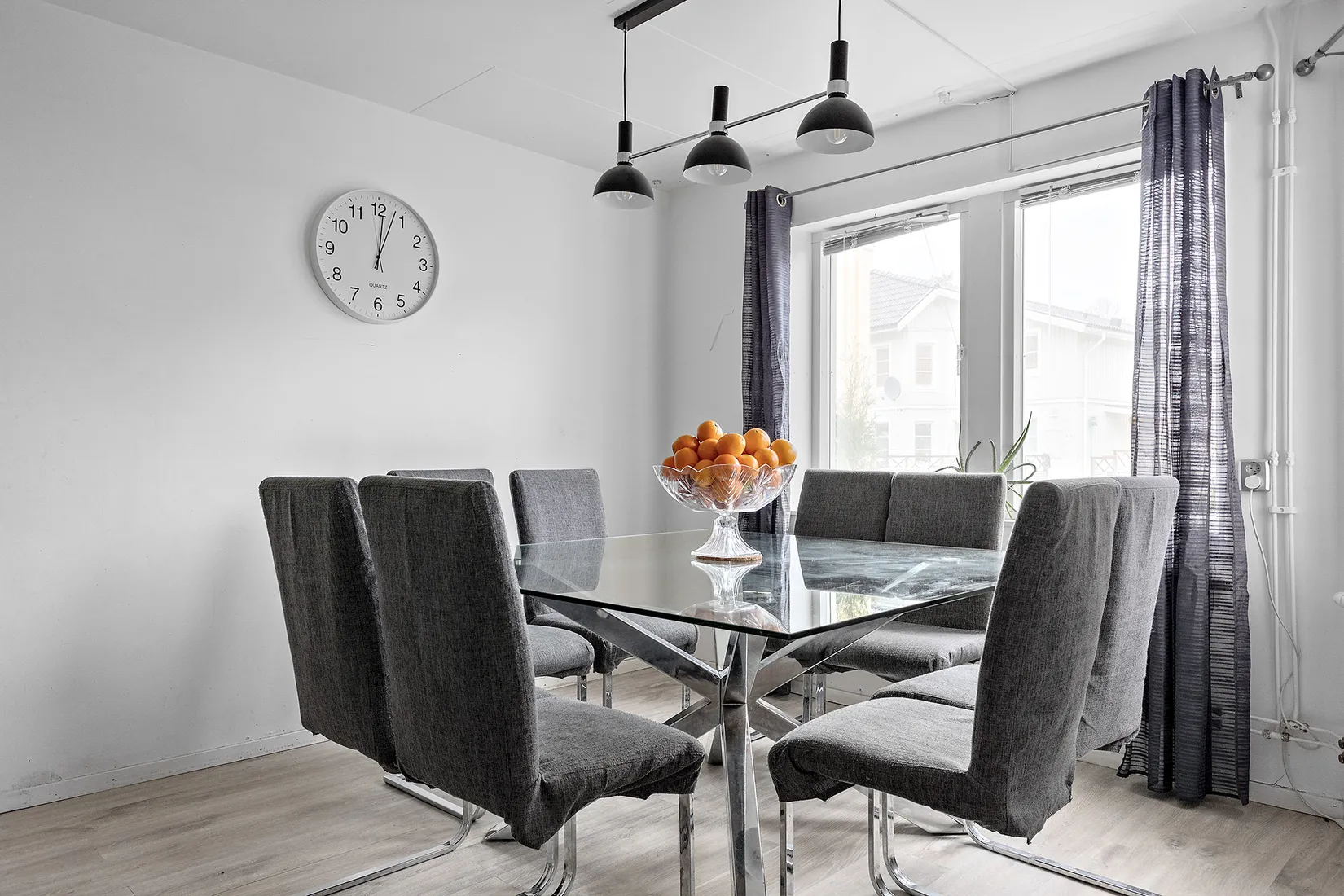Bostadsrätt, Radhus, Grönlundsvägen 11, Kårsta, Vallentuna
