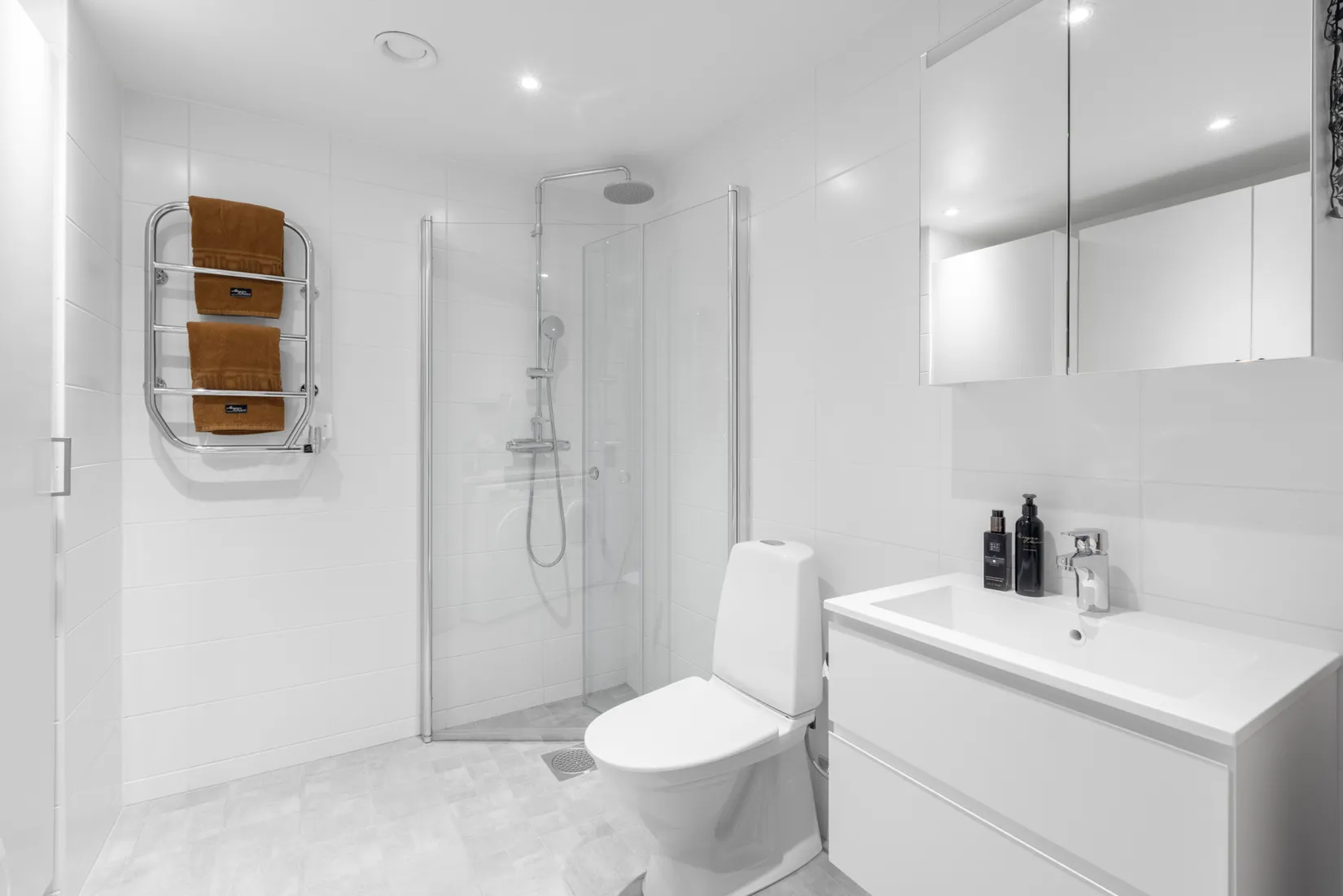 Bostadsrätt, Slottsgatan 42, Jönköping Öster, Jönköping