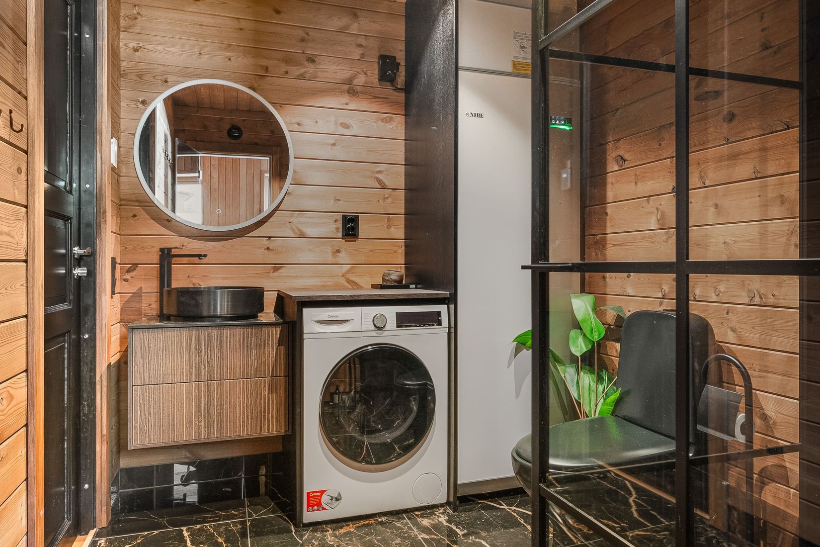 Radhus, Bo Johans Väg 4A, Storhogna, Berg