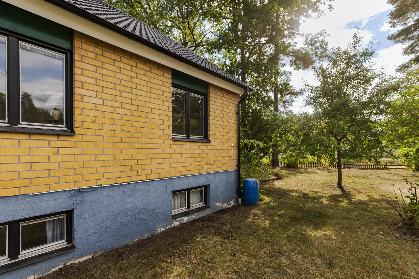 Radhus, Lillängsvägen 7, Ekeby, Eskilstuna