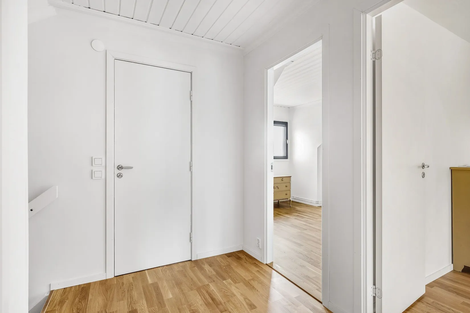 Radhus, Lillängsvägen 7, Ekeby, Eskilstuna