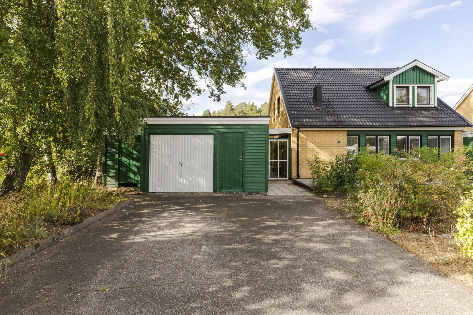 Radhus, Lillängsvägen 7, Ekeby, Eskilstuna