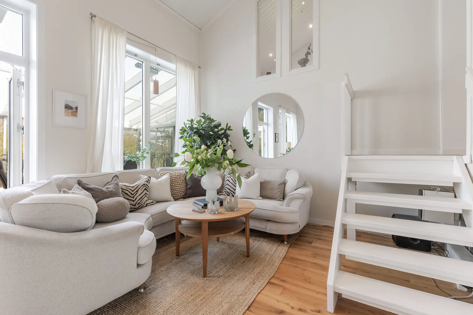 Villa, Jacobigatan 12, Strängnäs