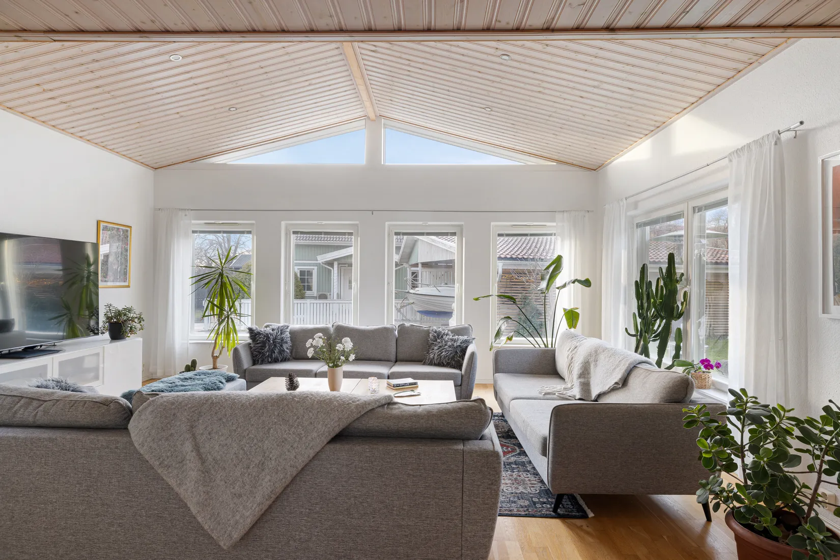 Villa, Lövlundsvägen 49B, Centrala Nynäshamn, Nynäshamn