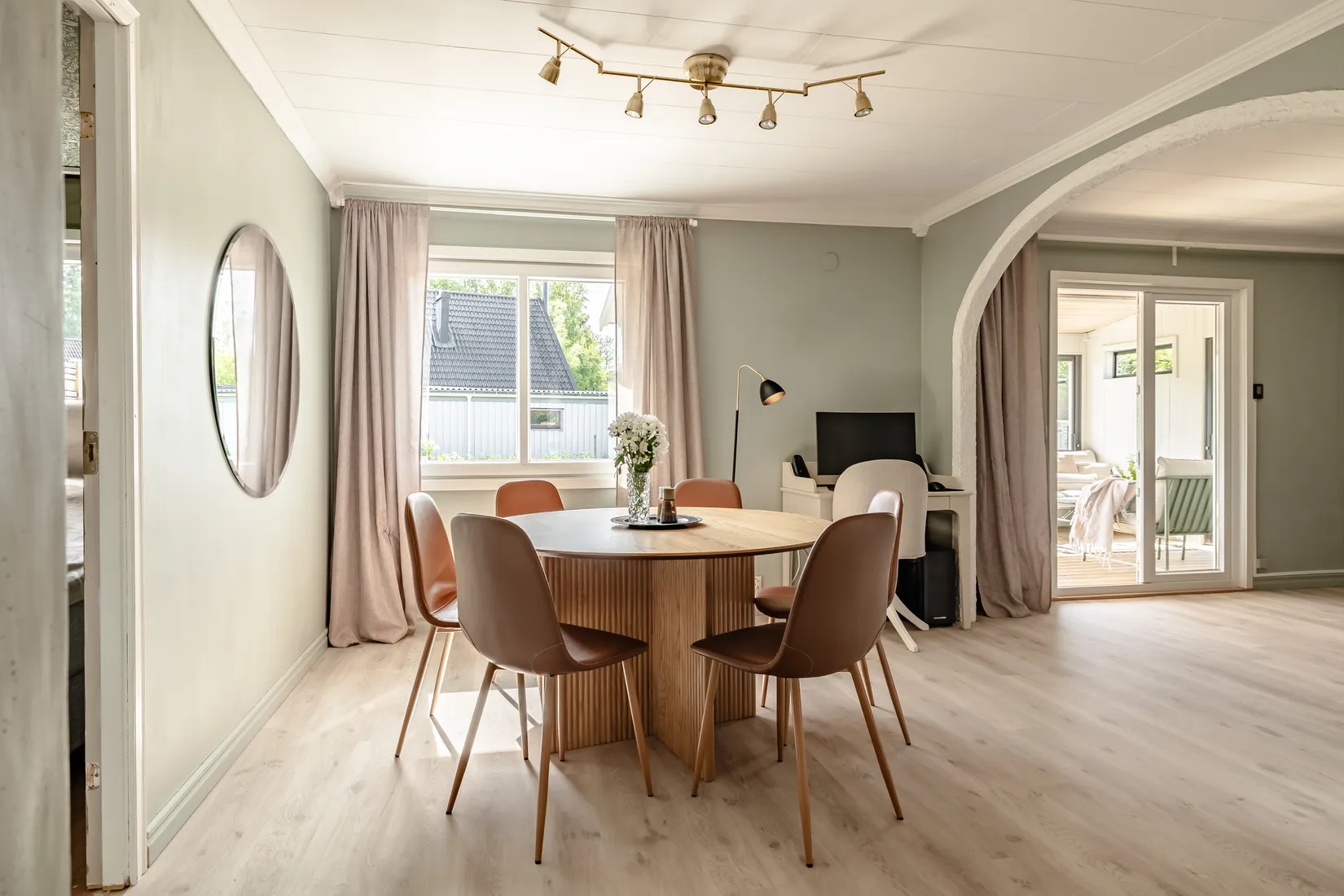 Villa, Lundsvägen 12, Kil