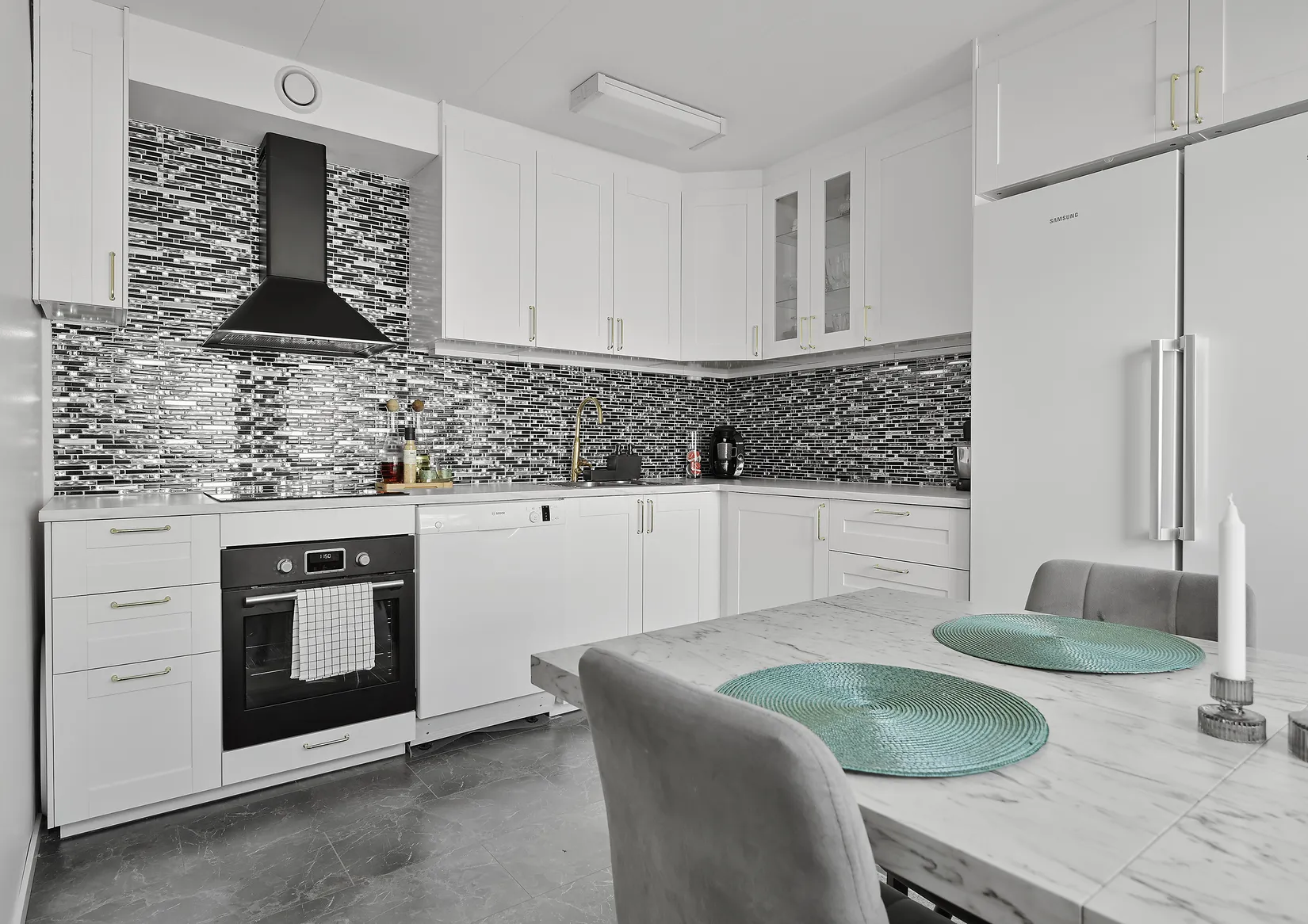 Radhus, Fruängsvägen 92, Odenslunda, Upplands Väsby