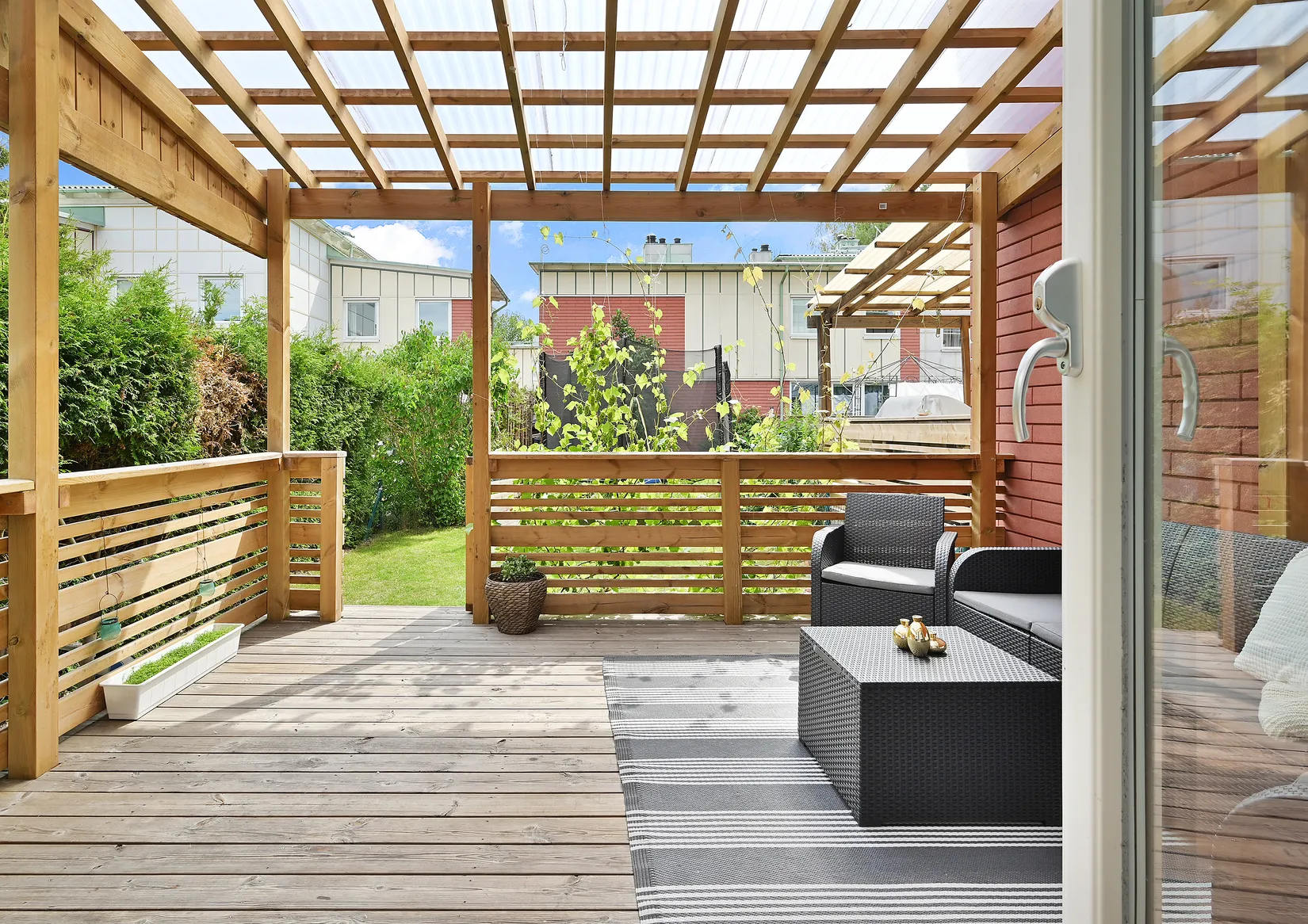 Radhus, Fruängsvägen 92, Odenslunda, Upplands Väsby